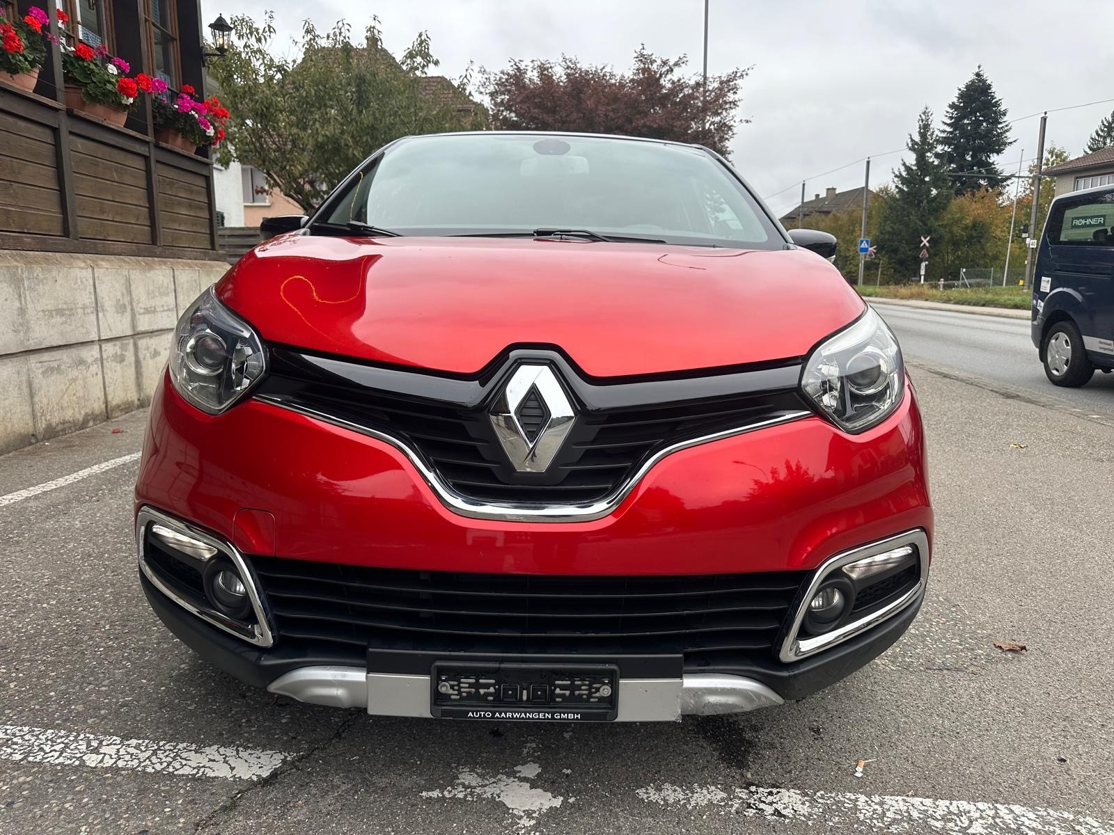 RENAULT Captur 1.2 T 16V Dynamique EDC-image-4