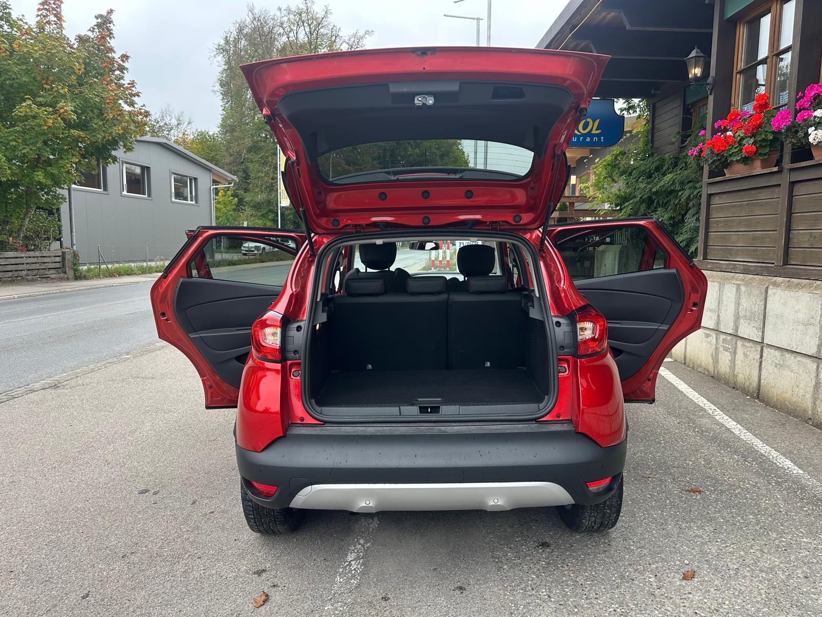 RENAULT Captur 1.2 T 16V Dynamique EDC-image-6