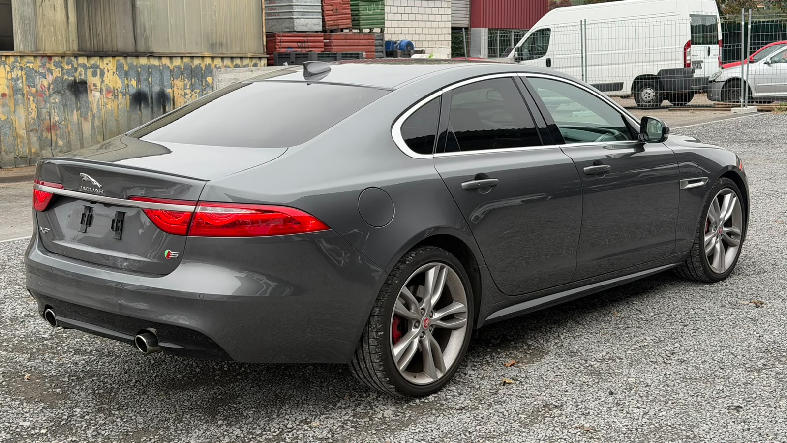 JAGUAR XF S Automatic-image-6