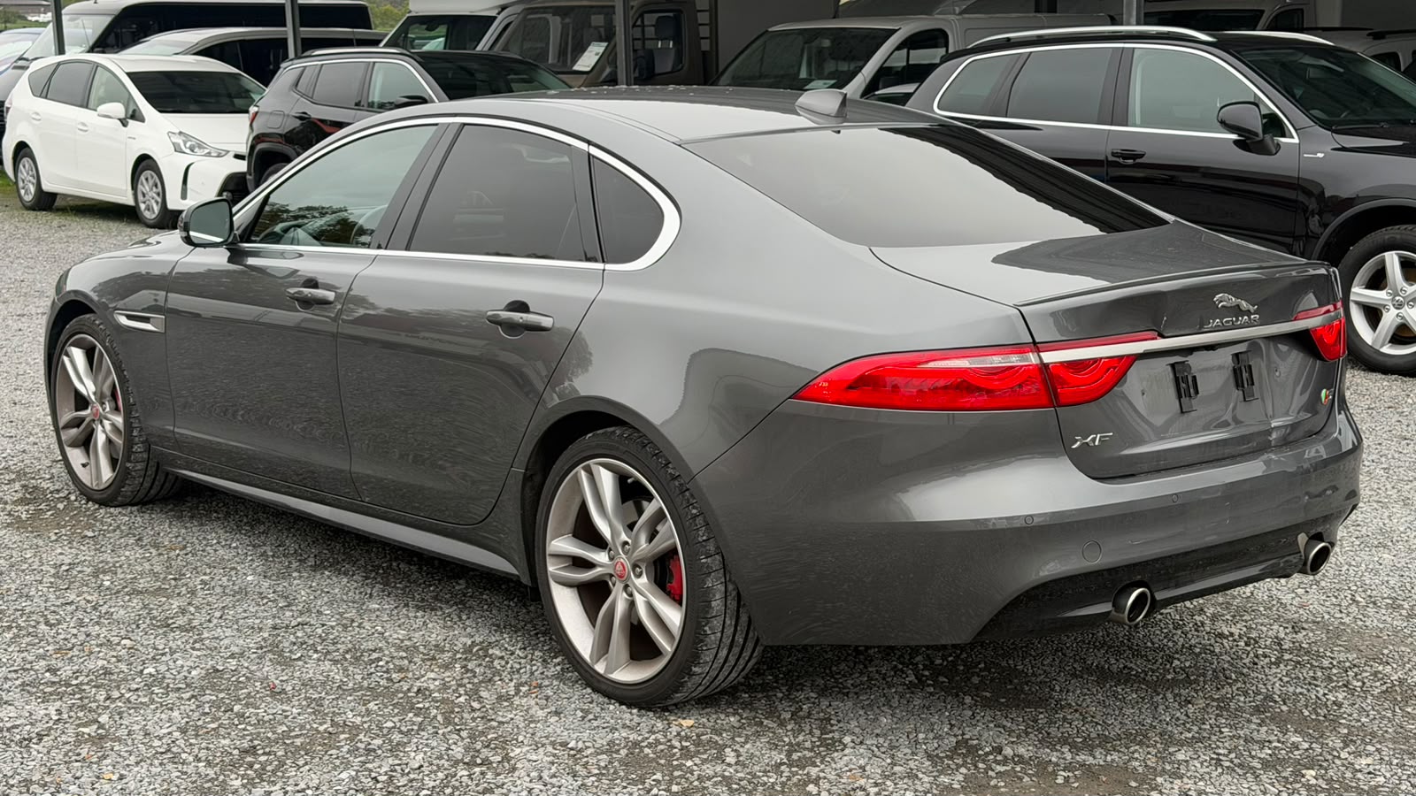 JAGUAR XF S Automatic-image-4