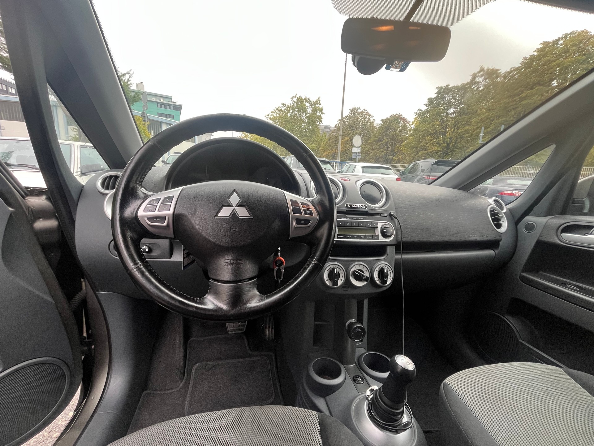 MITSUBISHI Colt 1.3 16V Diamond Allshift-image-3
