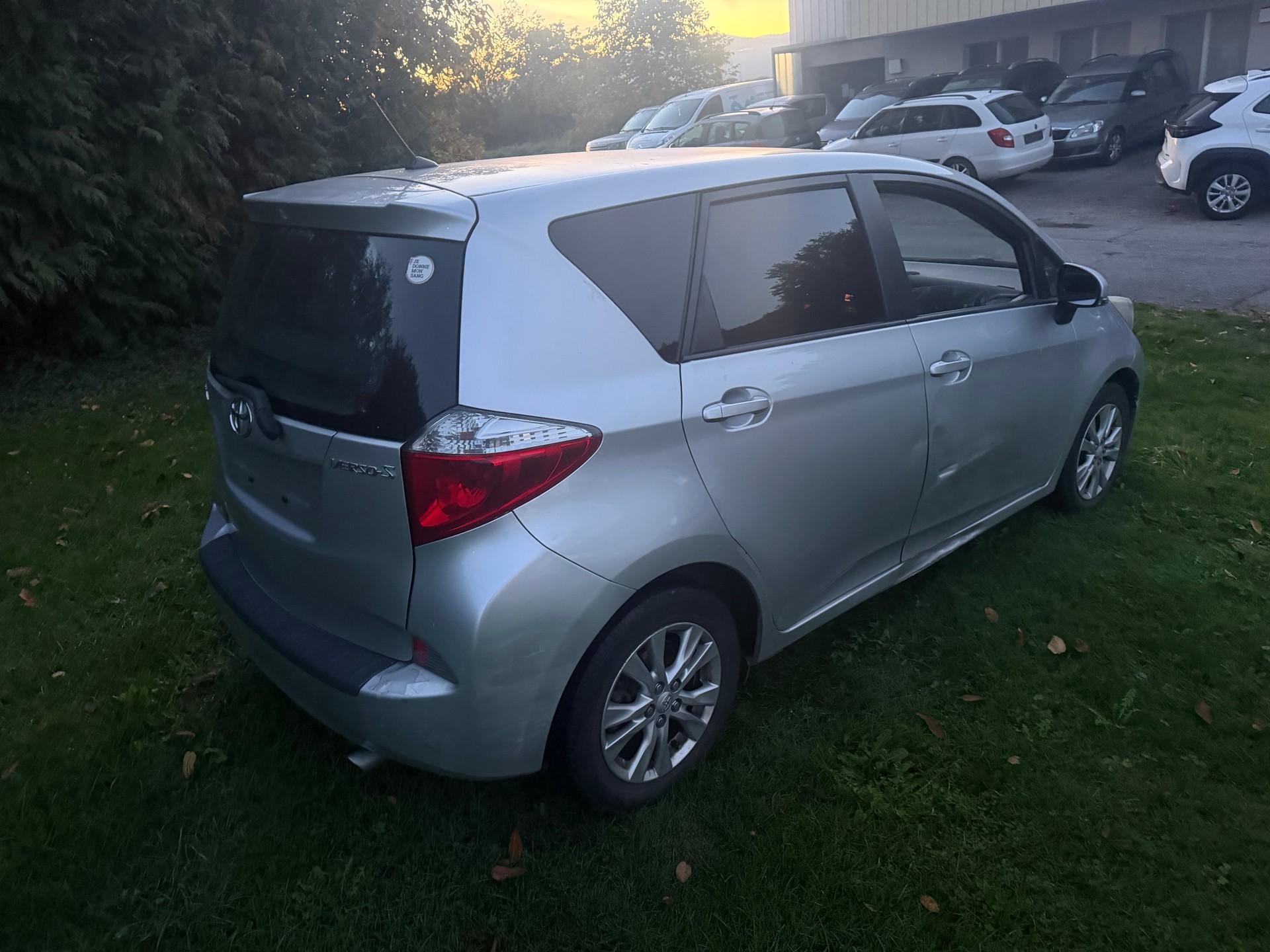 TOYOTA Verso-S 1.33 Linea Luna-image-6
