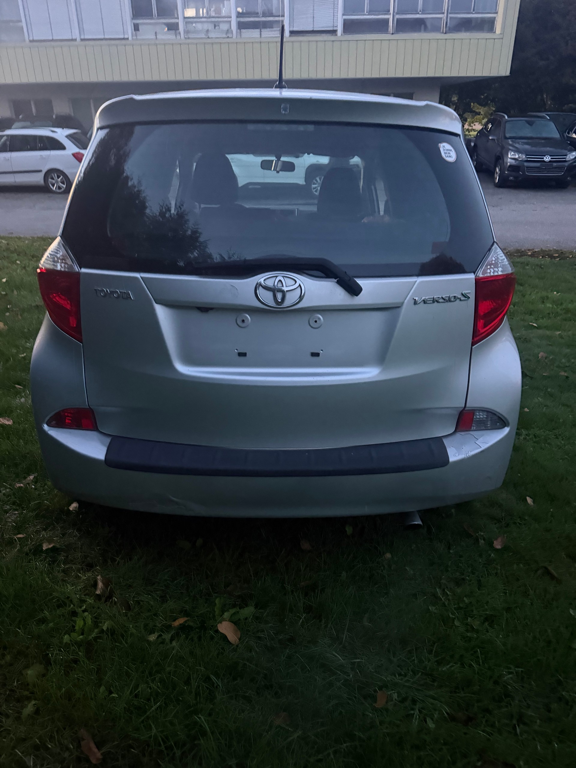 TOYOTA Verso-S 1.33 Linea Luna-image-4