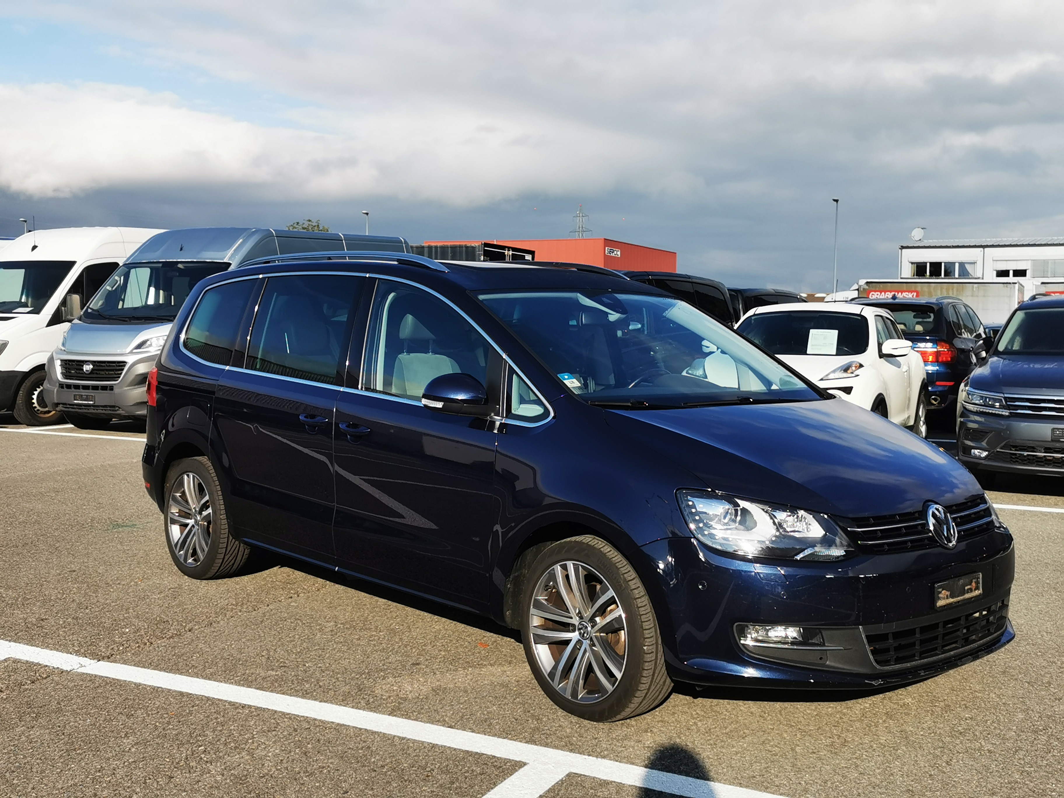 Car photo