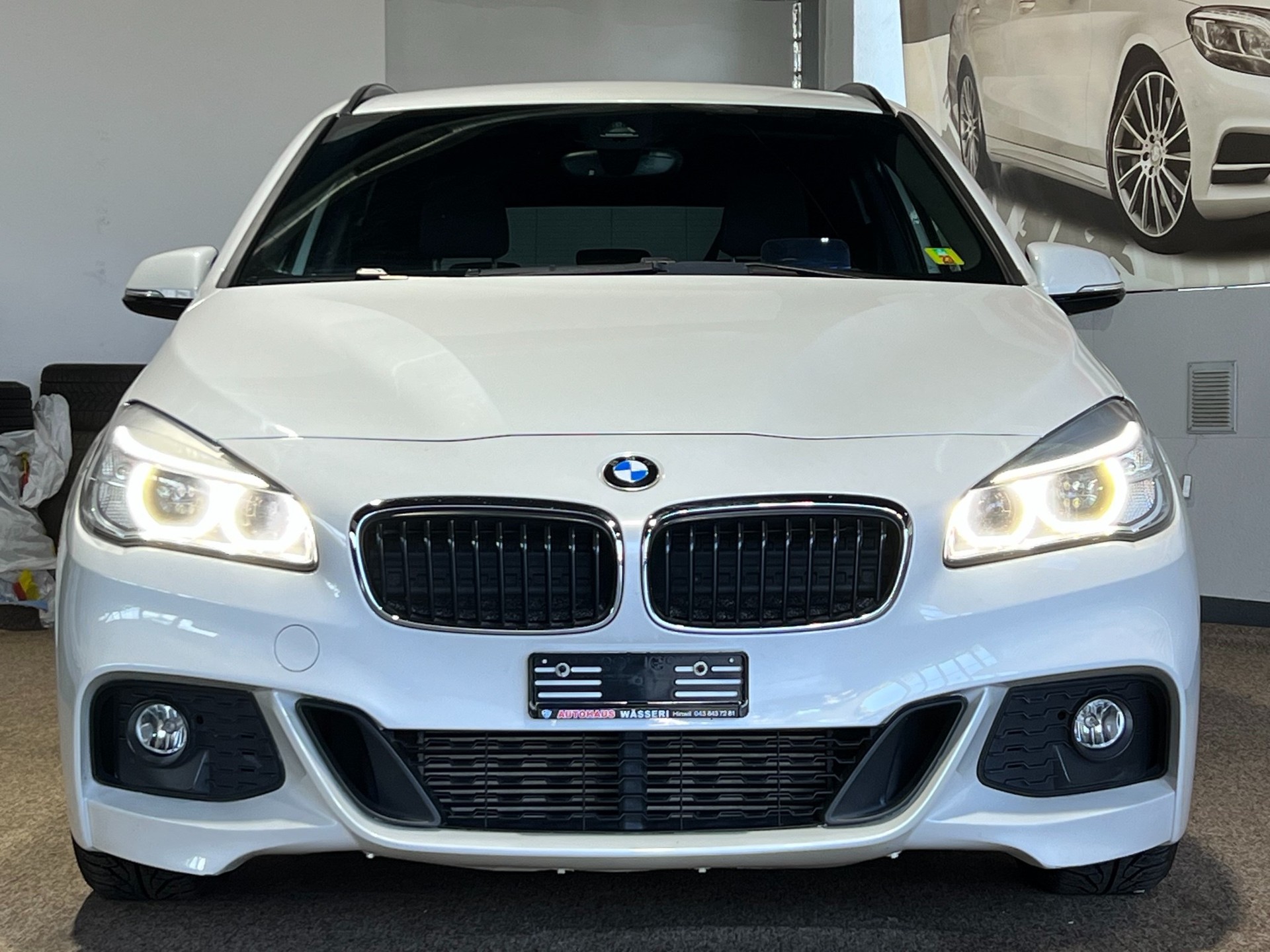 BMW 220d xDrive Active Tourer M Sport Steptronic-image-8
