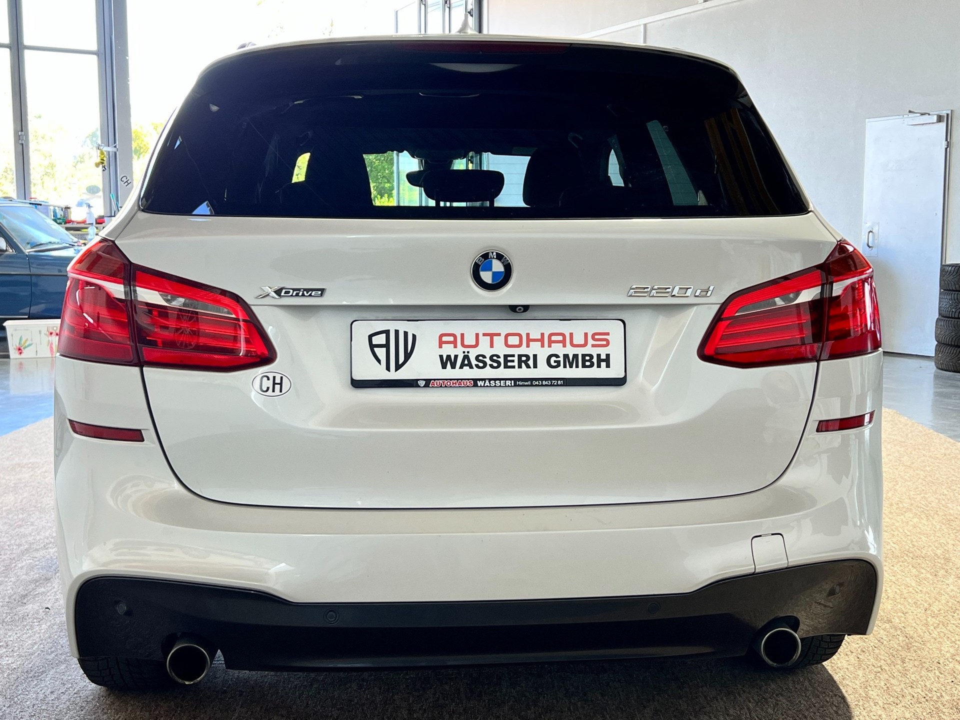 BMW 220d xDrive Active Tourer M Sport Steptronic-image-3