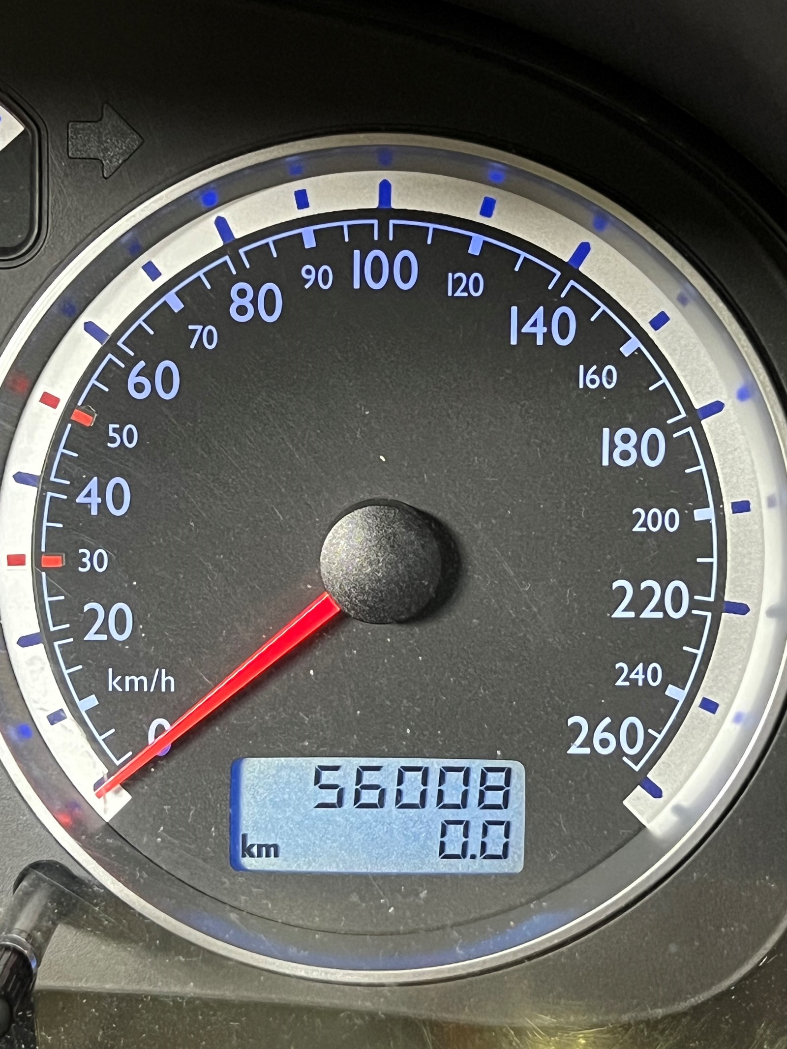 VW BORA MIT ERST: 56`000 KM !! AUTOMAT !! FRISCH AB MFK !! BORA 2.0 COMPFORTLINE-image-4