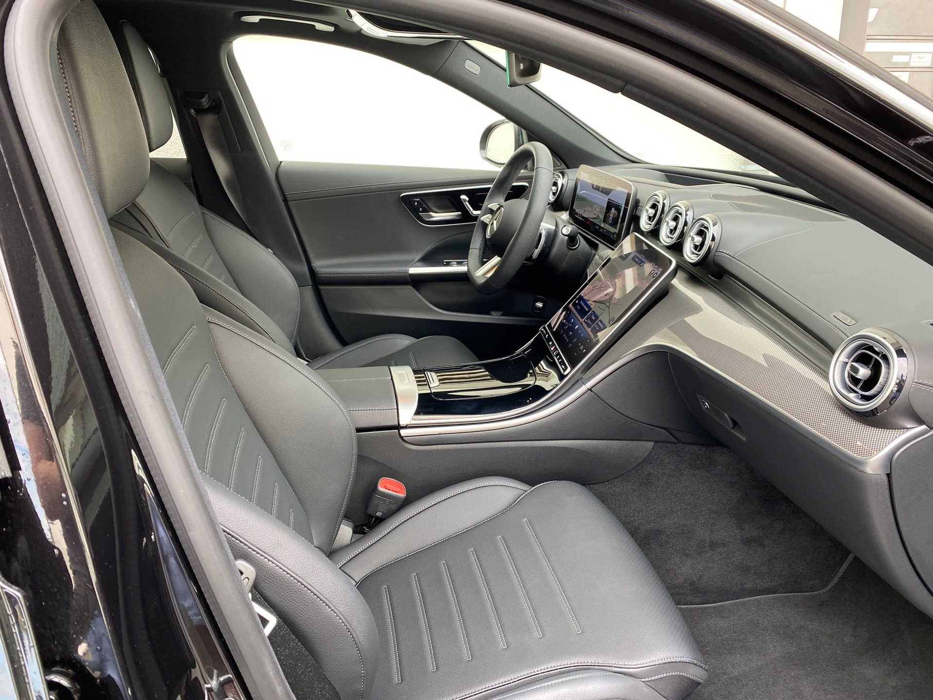 MERCEDES-BENZ C 220 d 4Matic Swiss Star-image-11
