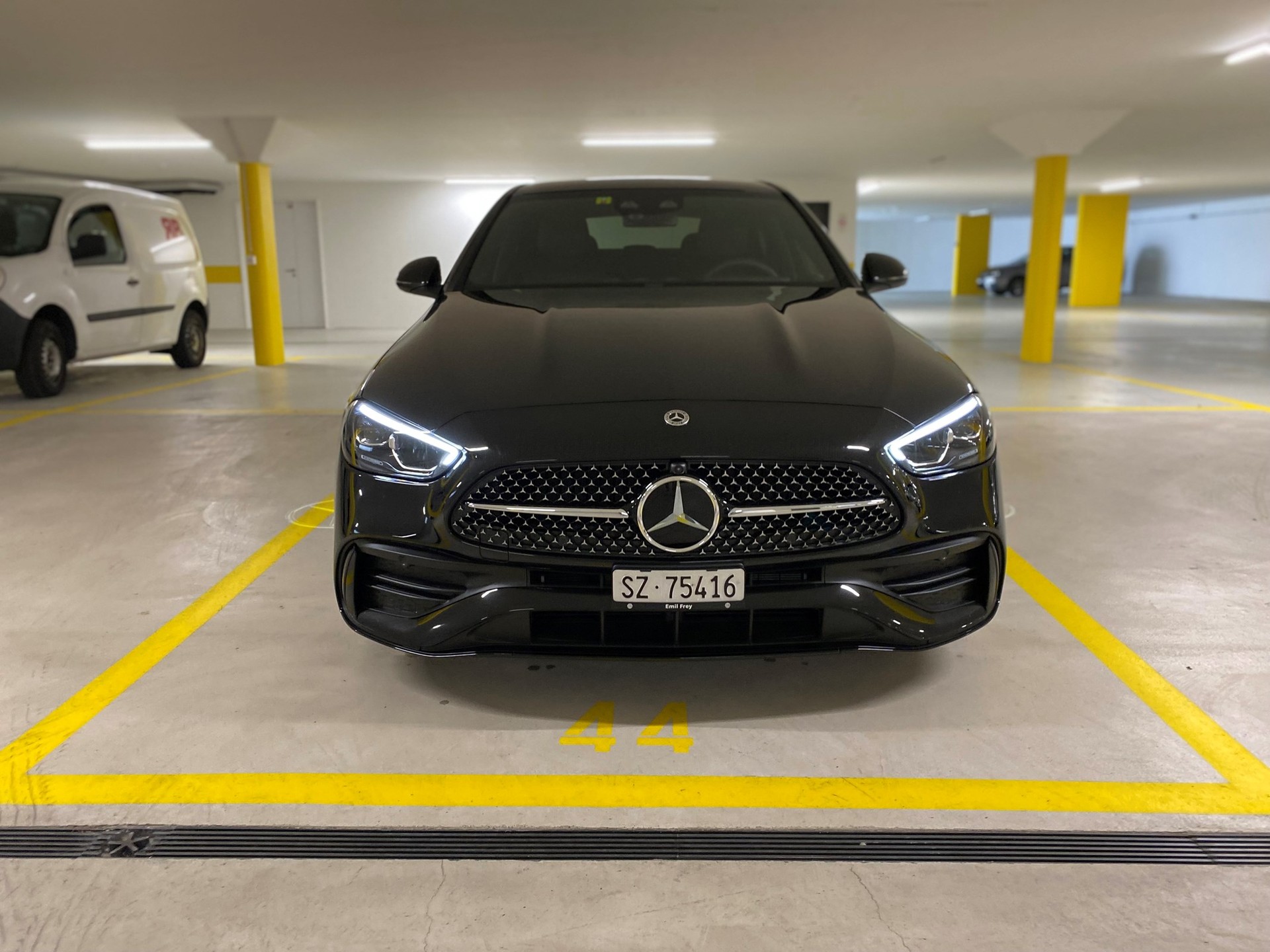 MERCEDES-BENZ C 220 d 4Matic Swiss Star-image-1