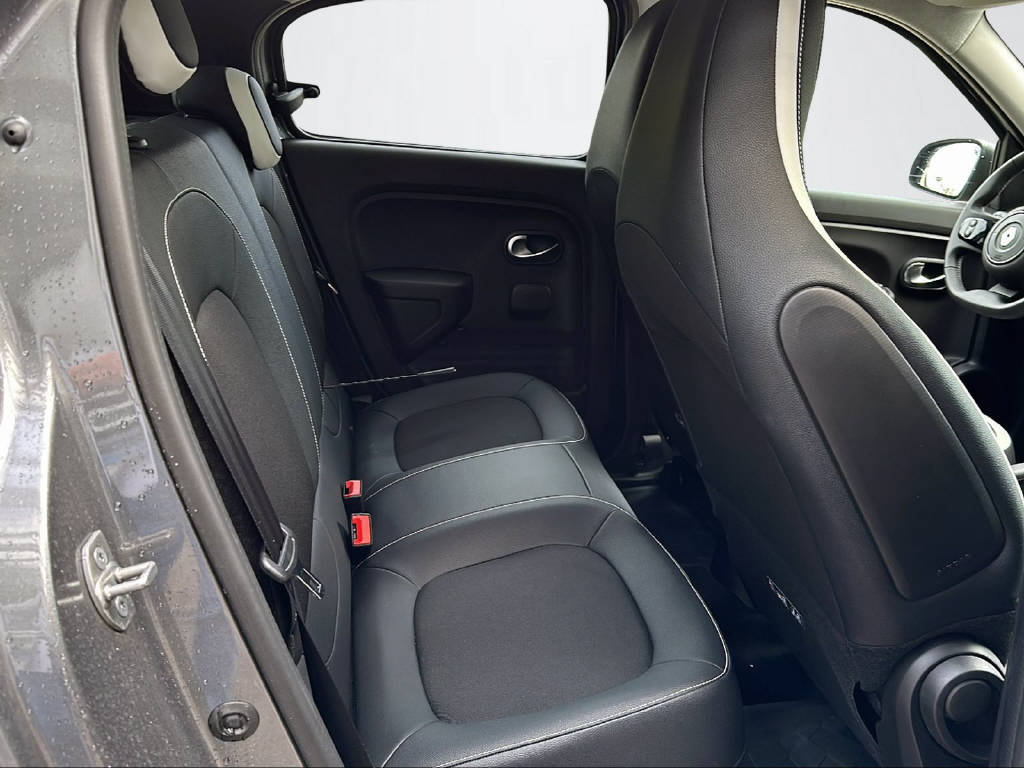 RENAULT Twingo Urban Night-image-14
