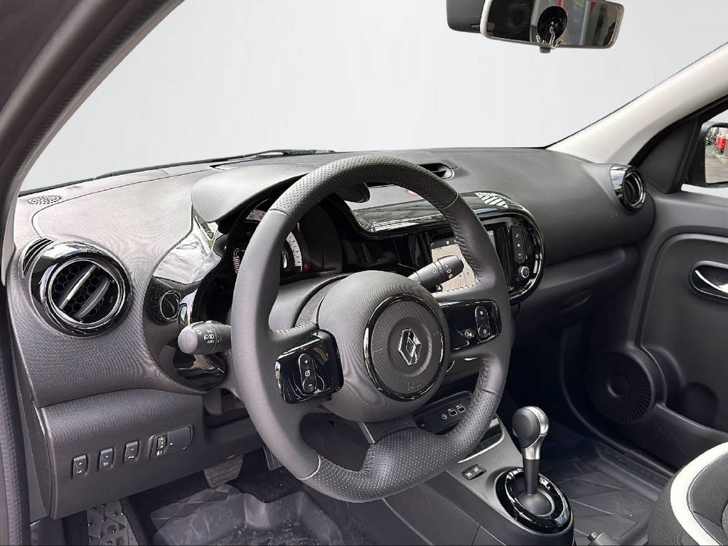 RENAULT Twingo Urban Night-image-10