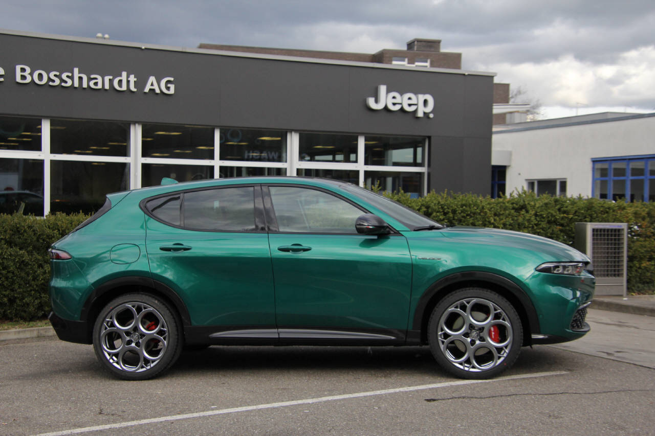 ALFA ROMEO Tonale 1.5 Veloce Pack Premium Sky-image-1