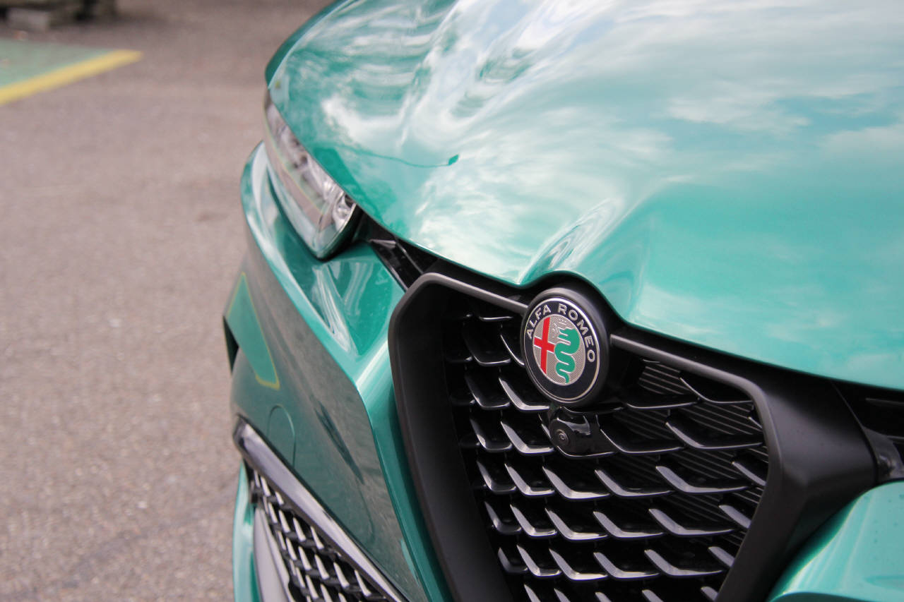 ALFA ROMEO Tonale 1.5 Veloce Pack Premium Sky-image-8
