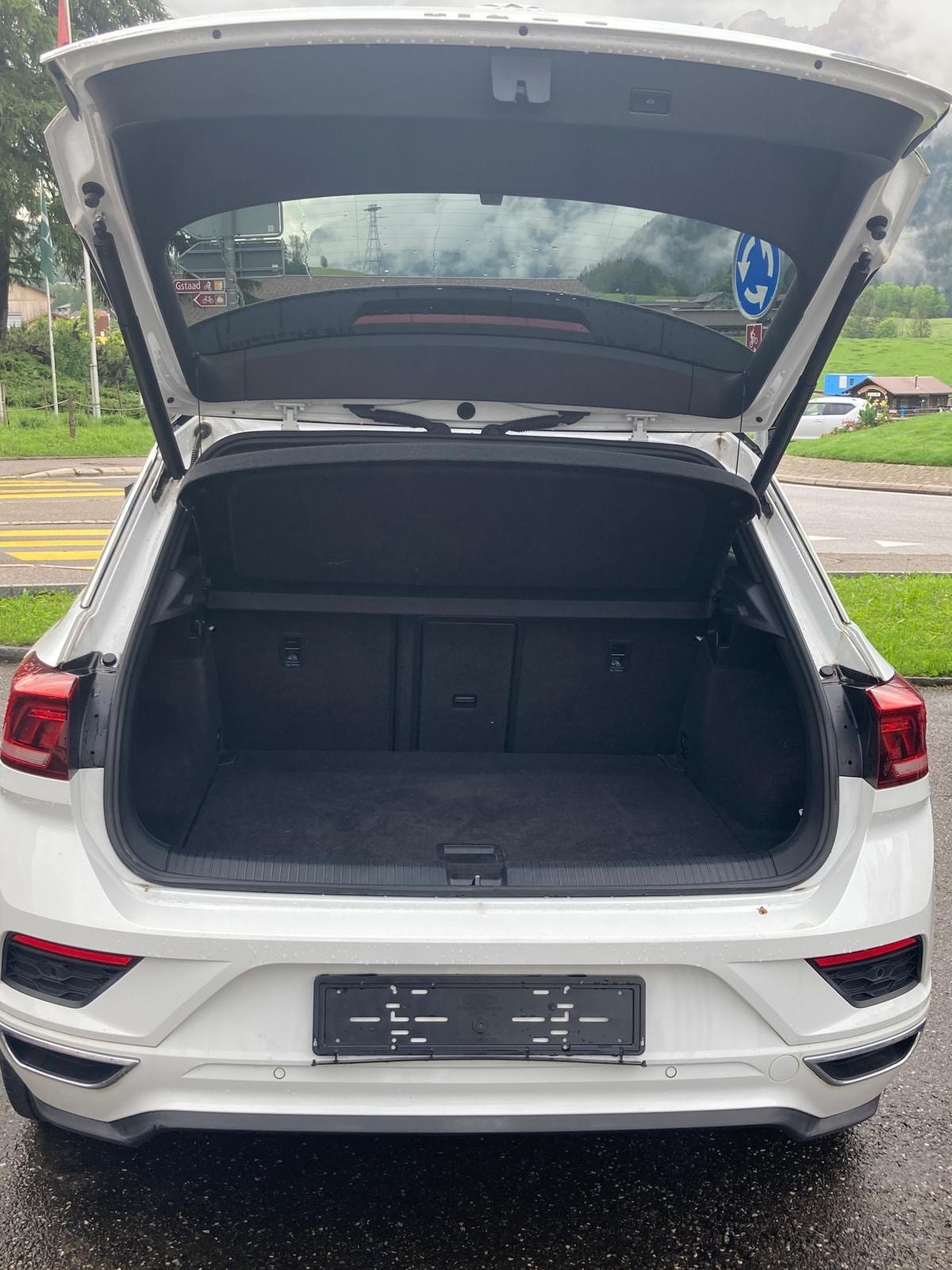 VW T-Roc 2.0 TSI Sport DSG 4Motion-image-4
