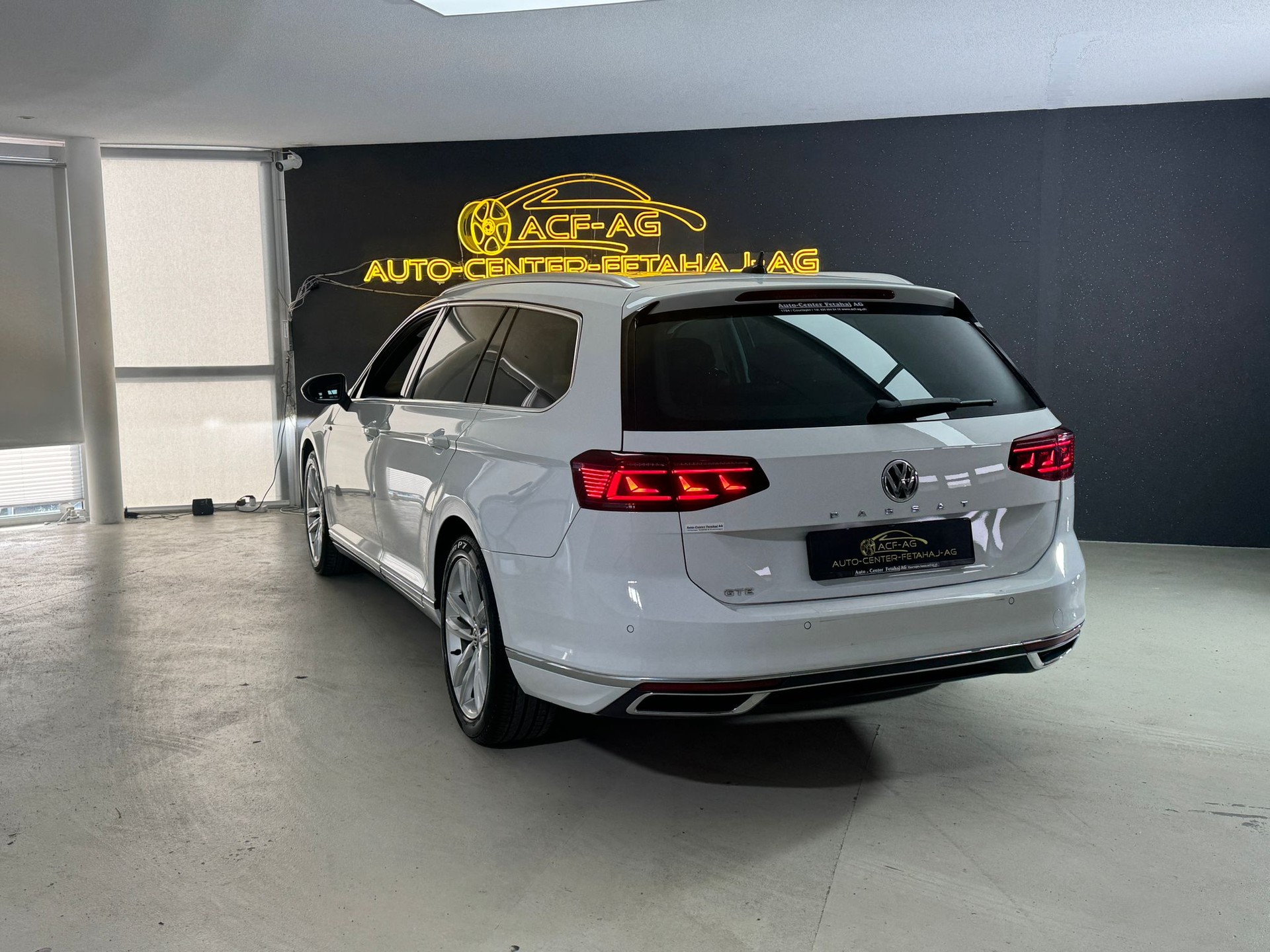 VW Passat Variant 1.4 TSI GTE Hybrid DSG-image-5