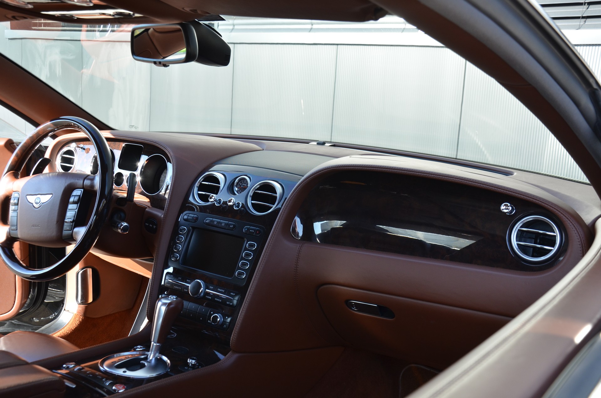 BENTLEY Continental GT 6.0-image-13