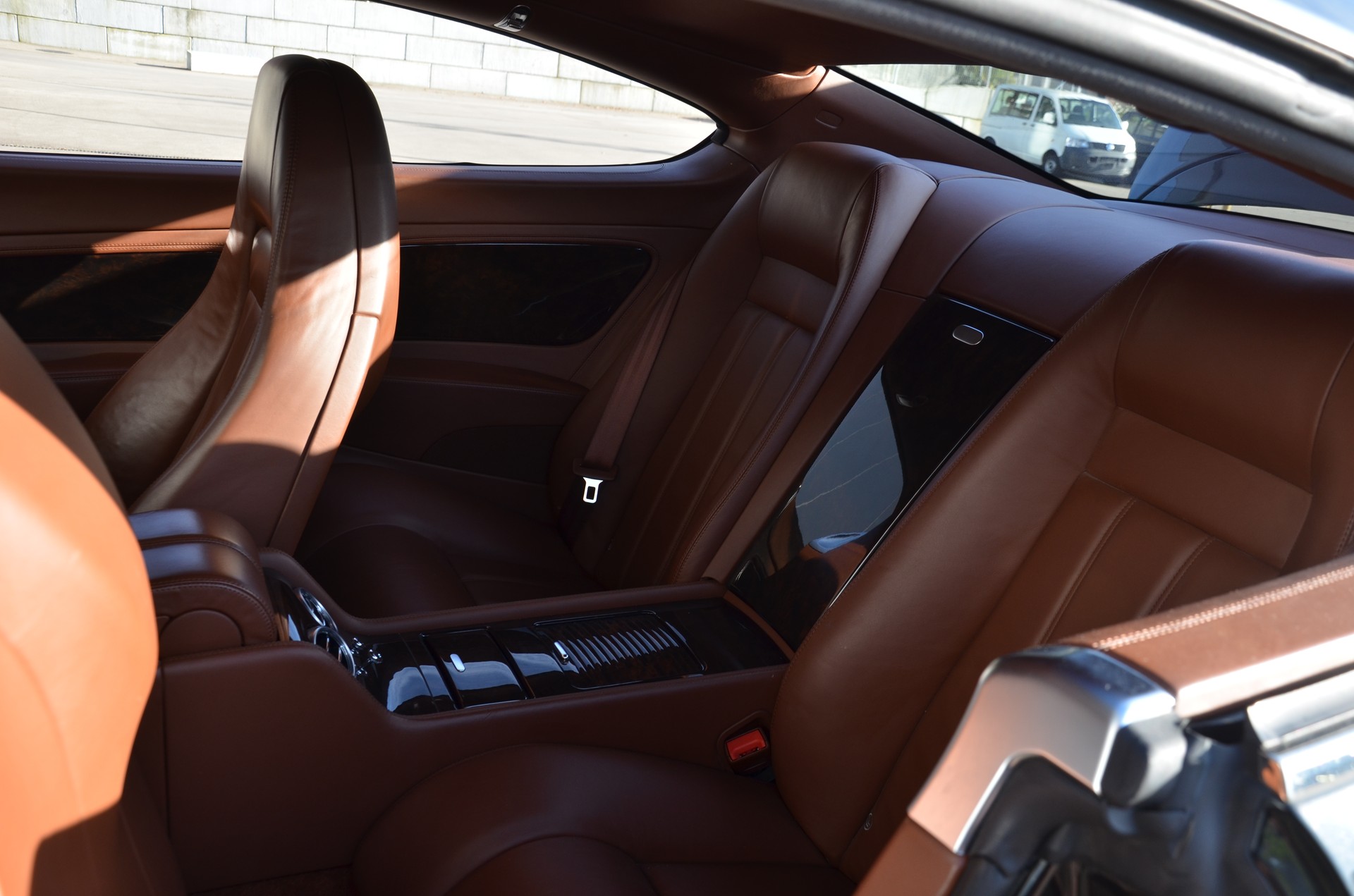 BENTLEY Continental GT 6.0-image-12