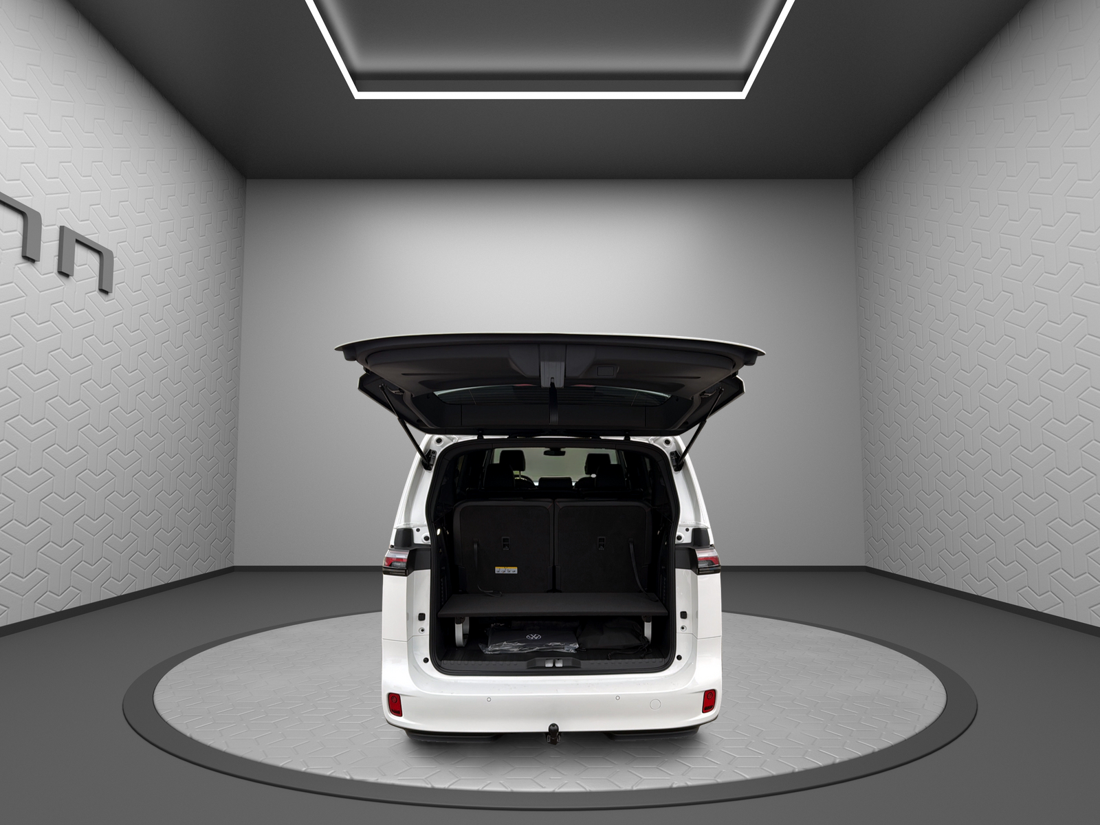 VW ID.Buzz LWB GTX 4 Motion-image-13