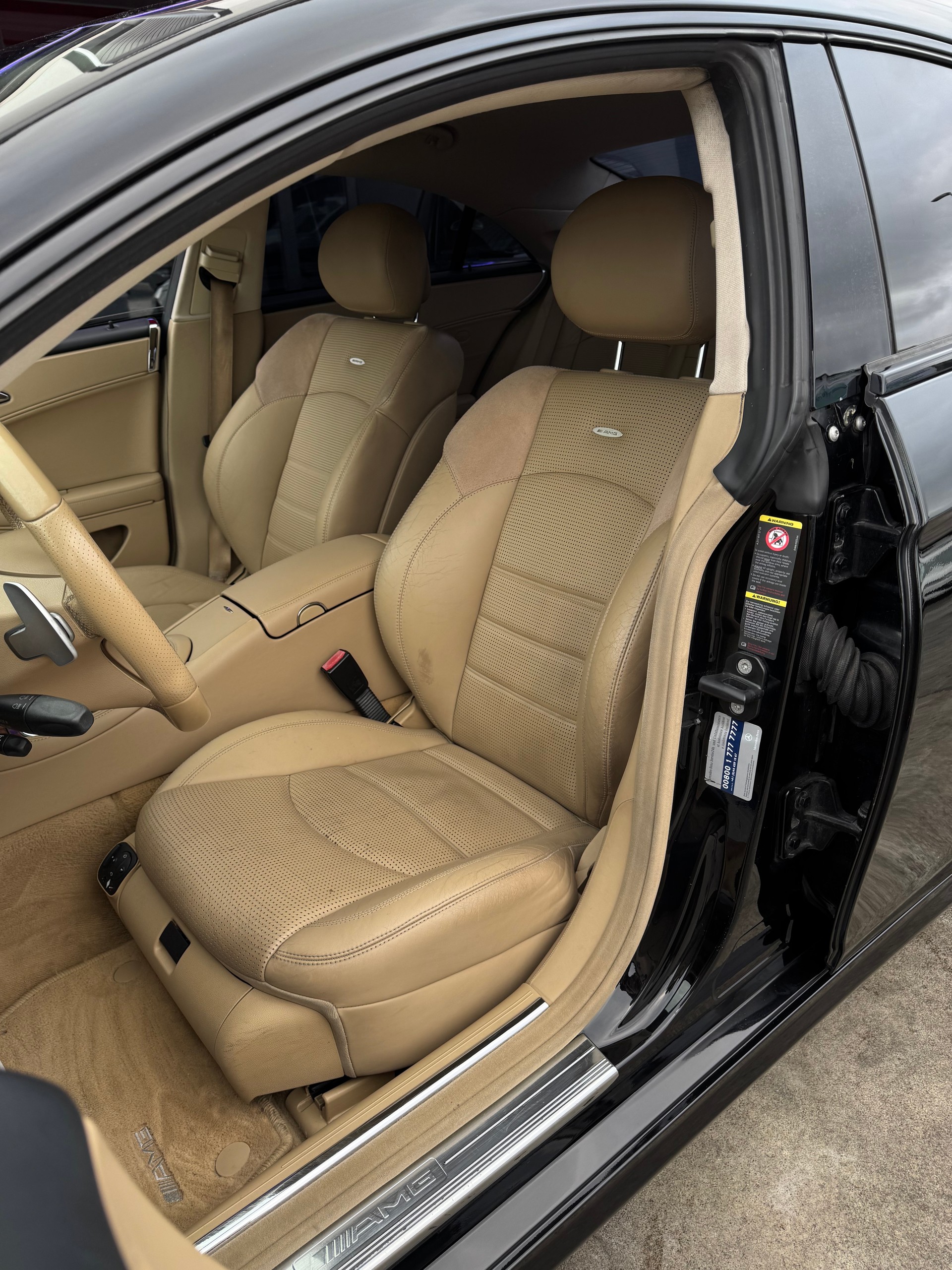 MERCEDES-BENZ CLS 63 AMG 7G-Tronic-image-9