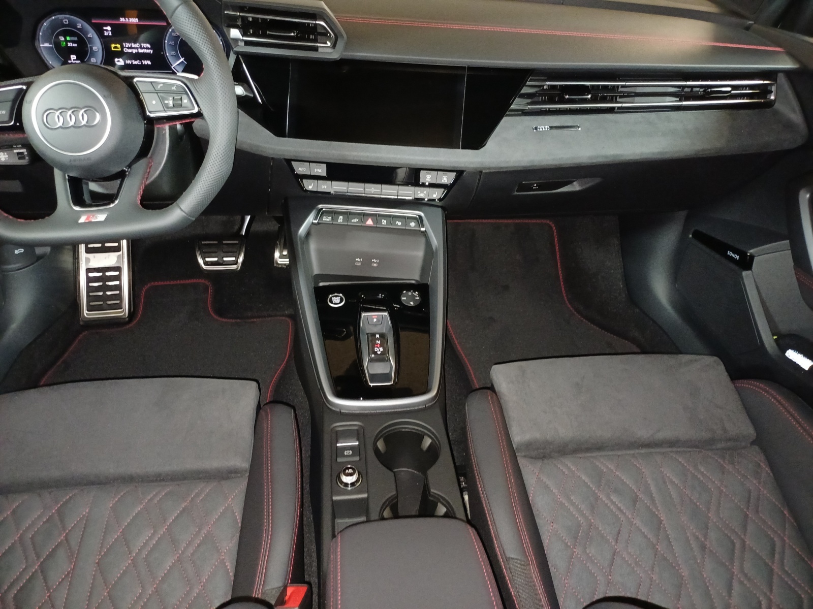AUDI A3 Sportback 45 TFSI e S line S-tronic-image-10