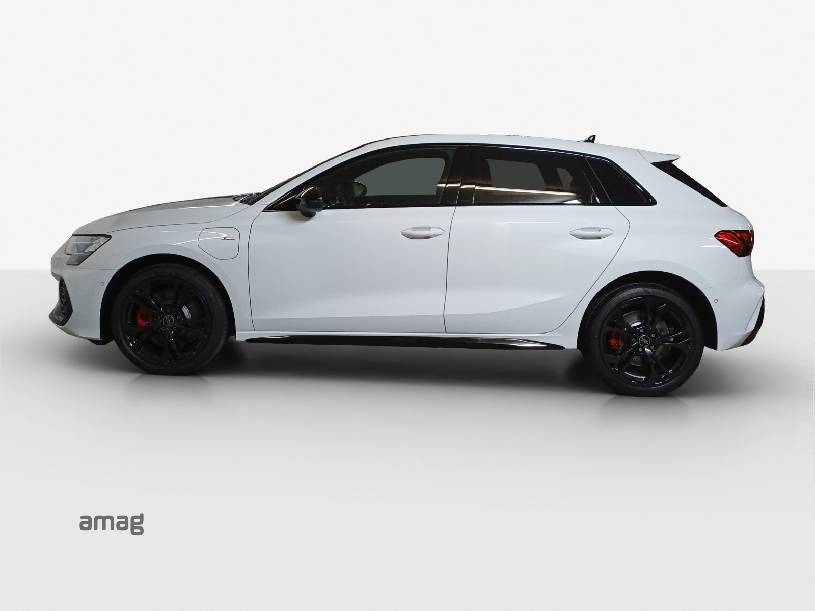 AUDI A3 Sportback 45 TFSI e S line S-tronic-image-1