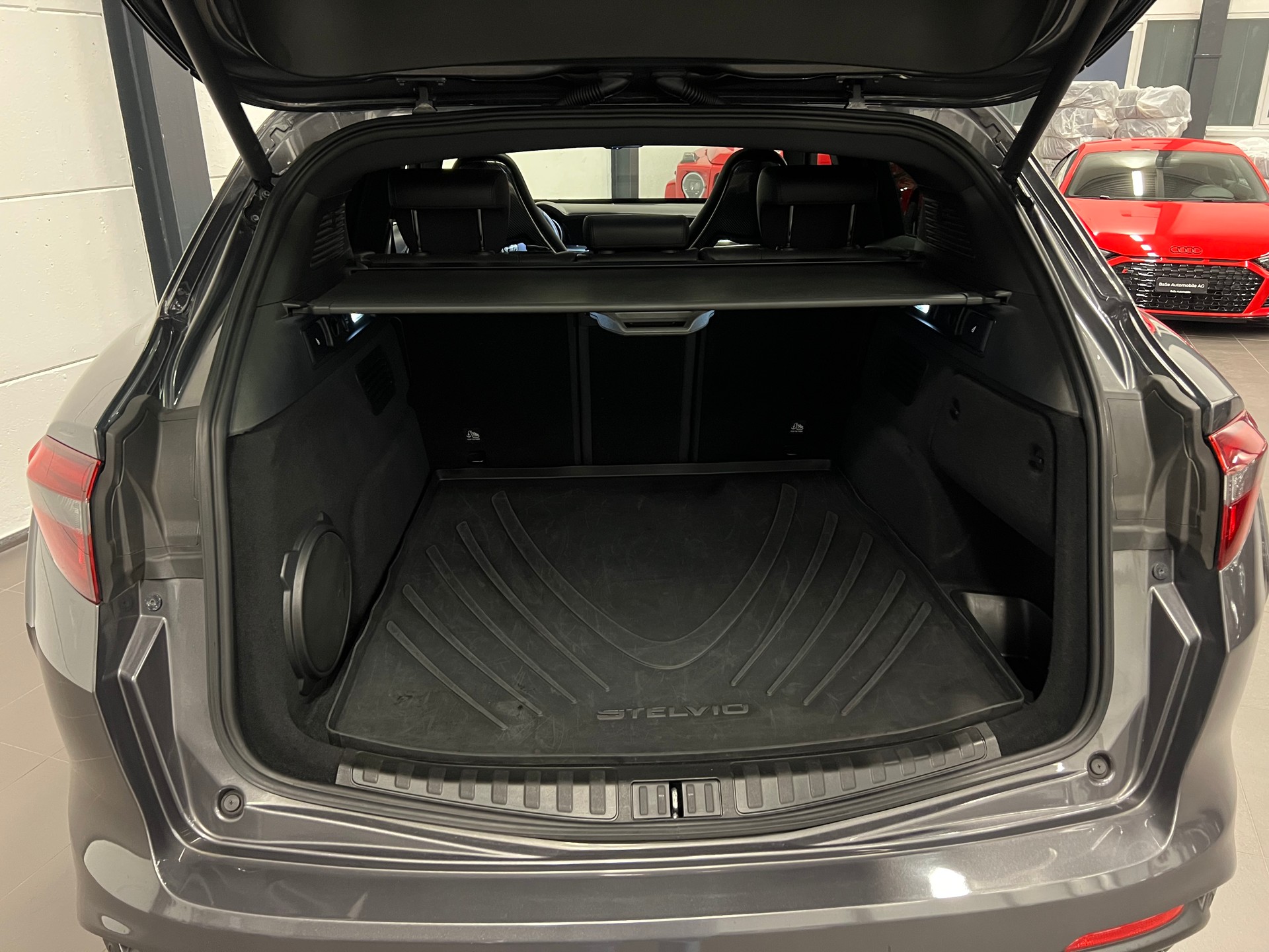 ALFA ROMEO Stelvio 2.9 V6 Quadrifoglio Q4 Automatic Racing Edition-image-24