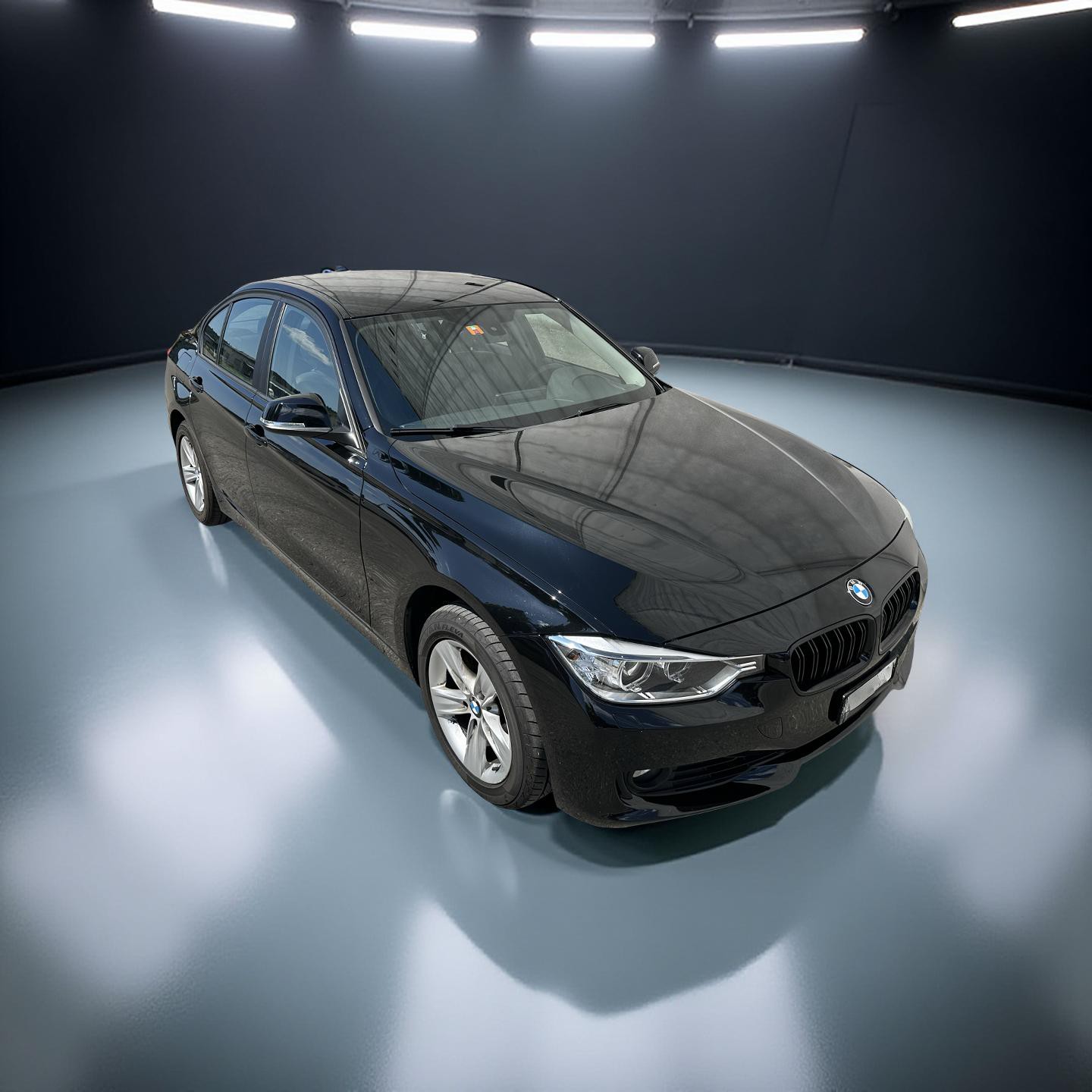BMW 320i xDrive Steptronic-image-3