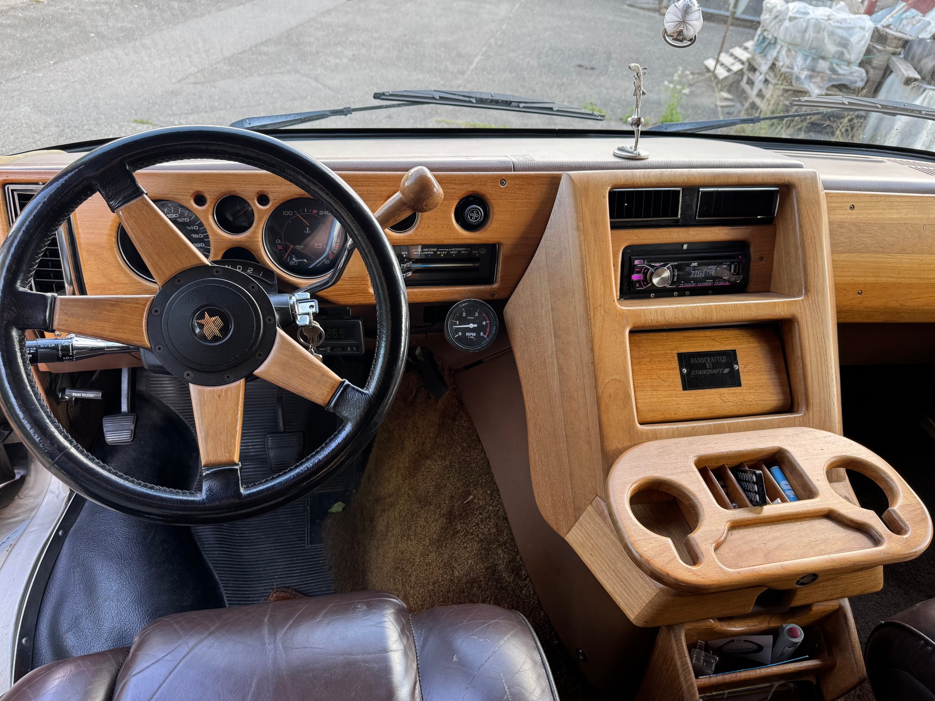 CHEVROLET G30 Starcraft Van Conversions-image-4