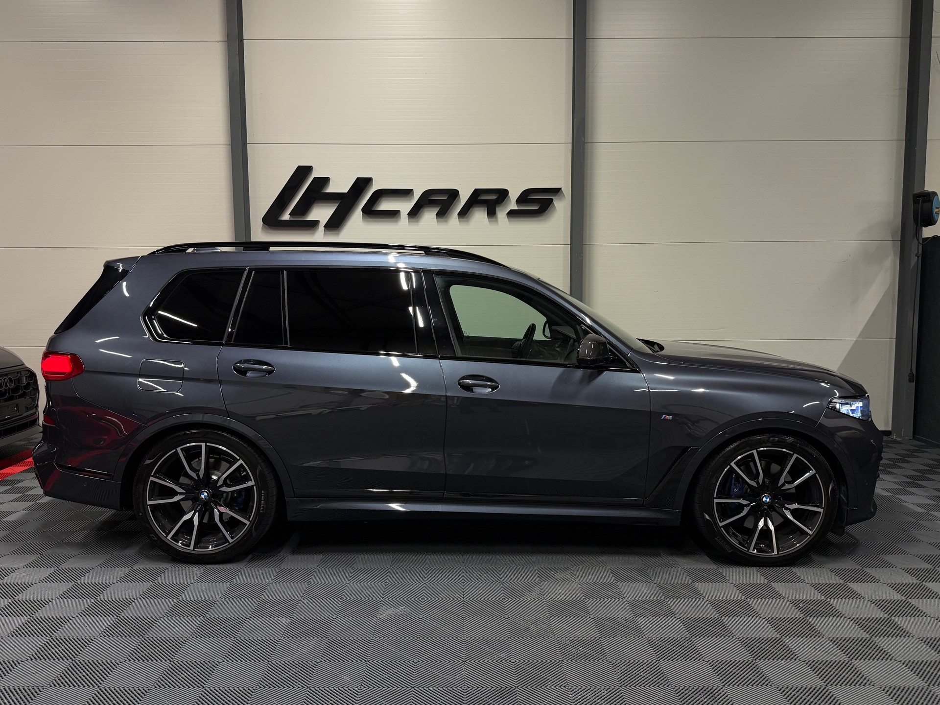 BMW X7 40i xDrive SAG M-Sport-image-4