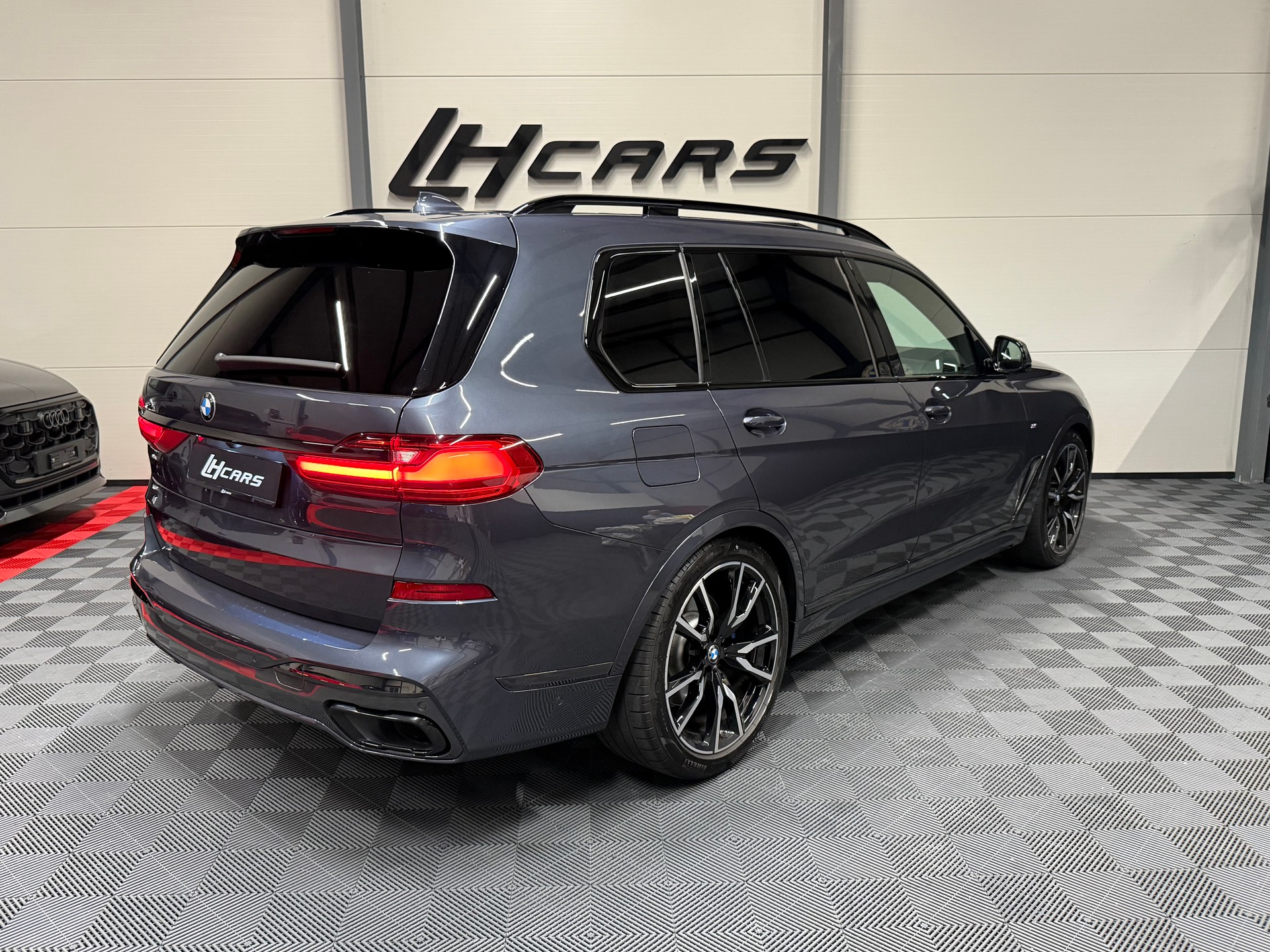 BMW X7 40i xDrive SAG M-Sport-image-3