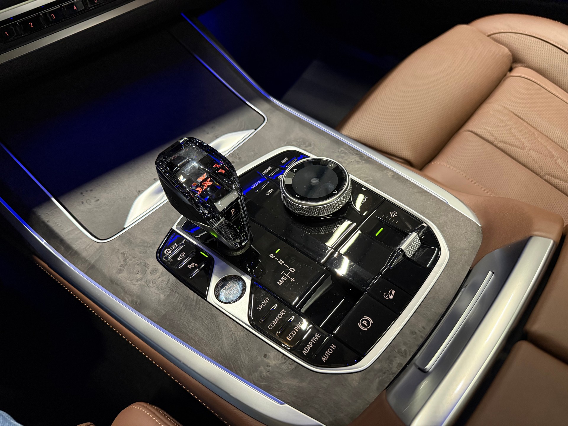 BMW X7 40i xDrive SAG M-Sport-image-14