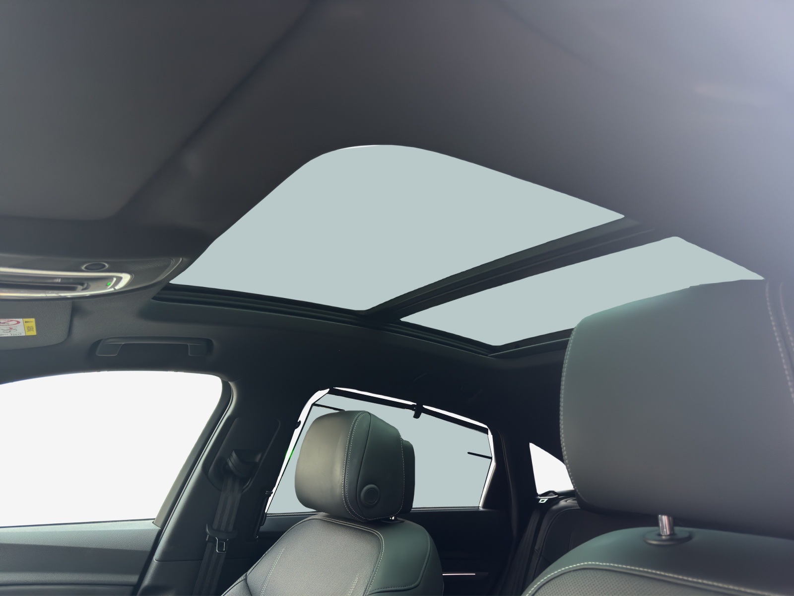 AUDI e-tron SB 55 quattro-image-16