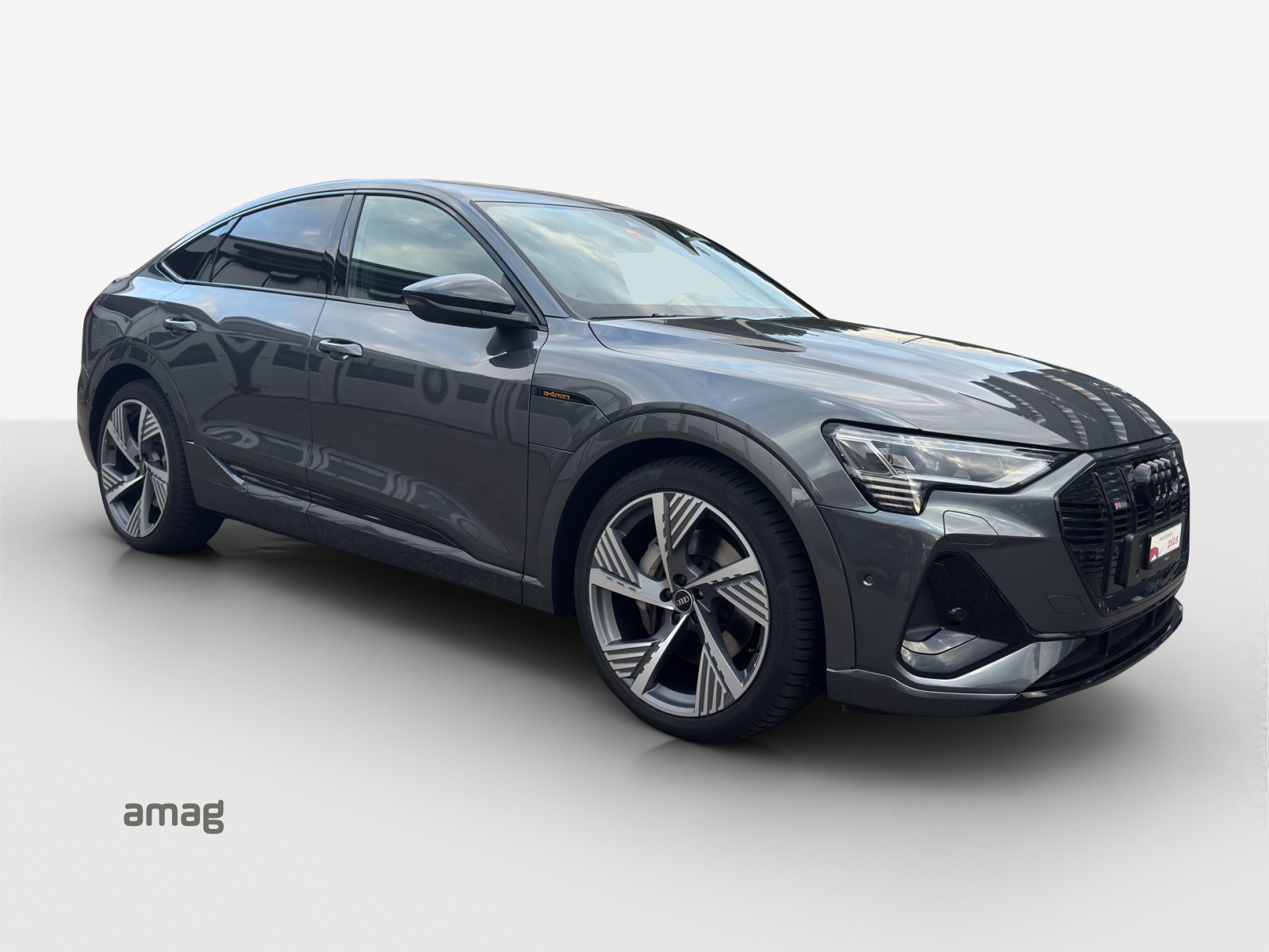 AUDI e-tron SB 55 quattro-image-6