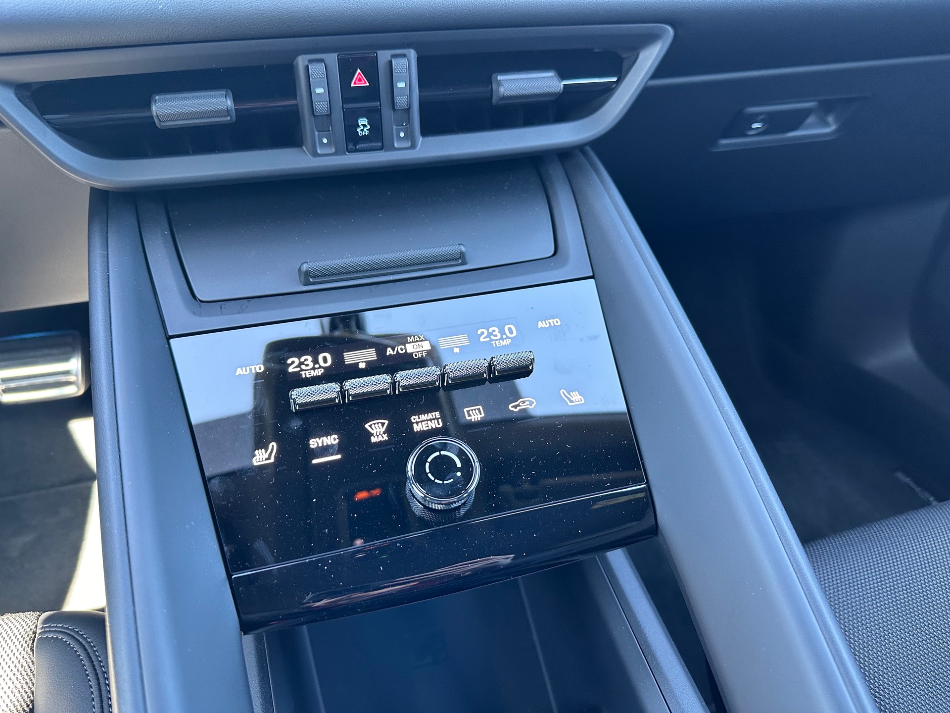 PORSCHE Macan 4S-image-8