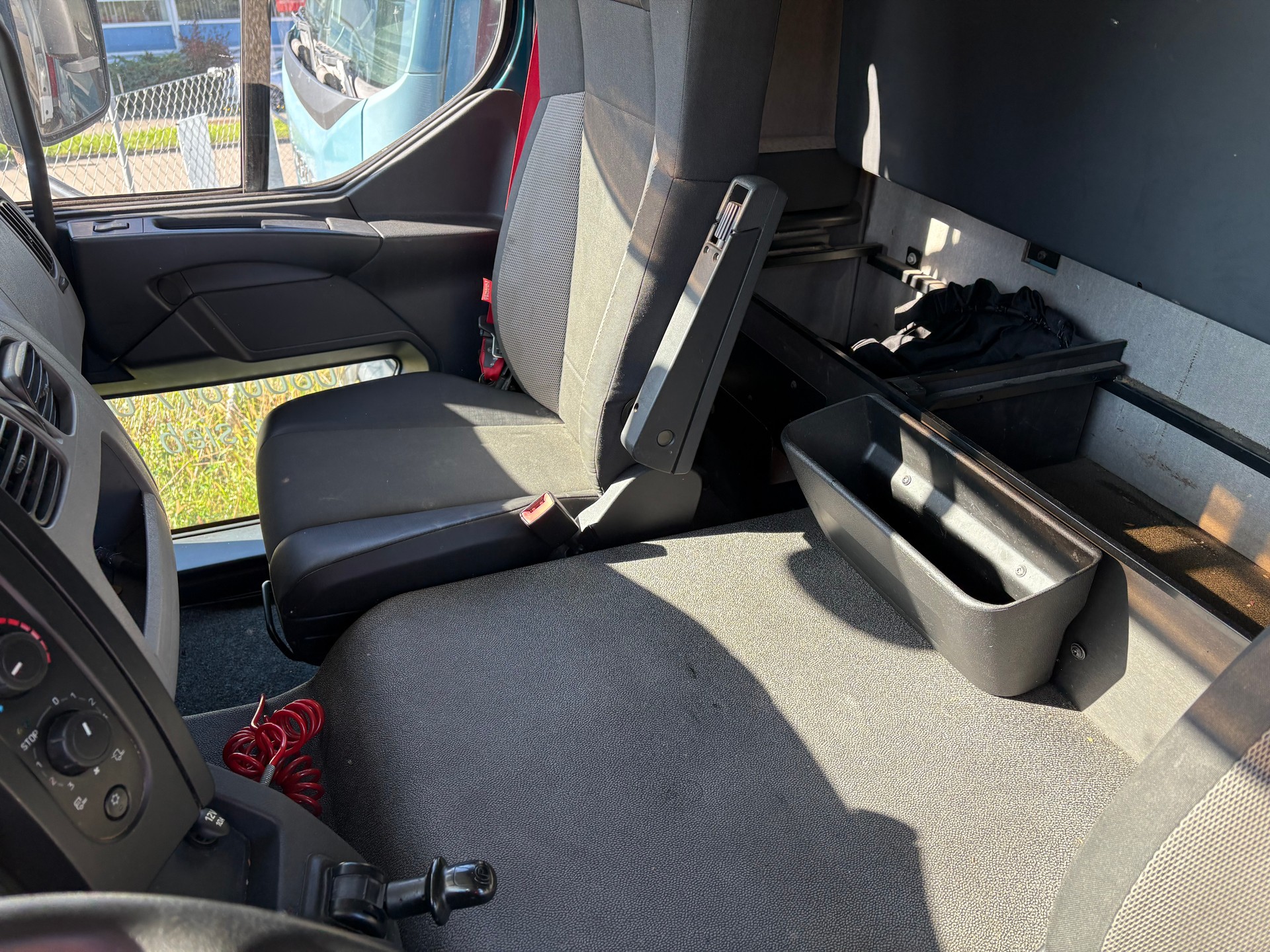 RENAULT D14.280-image-5
