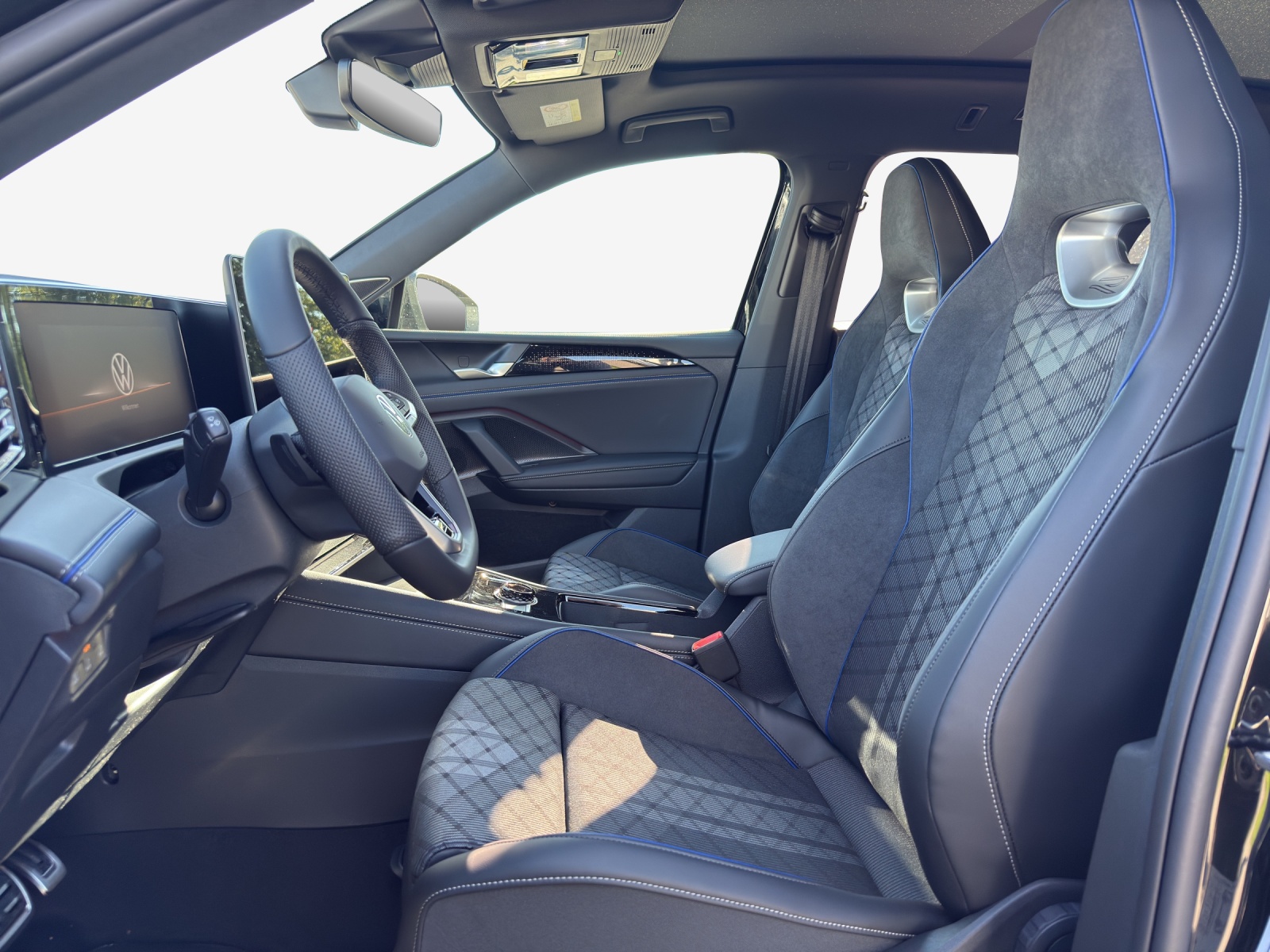 VW Tiguan 2.0 TSI DSG R-Line 4Motion-image-7