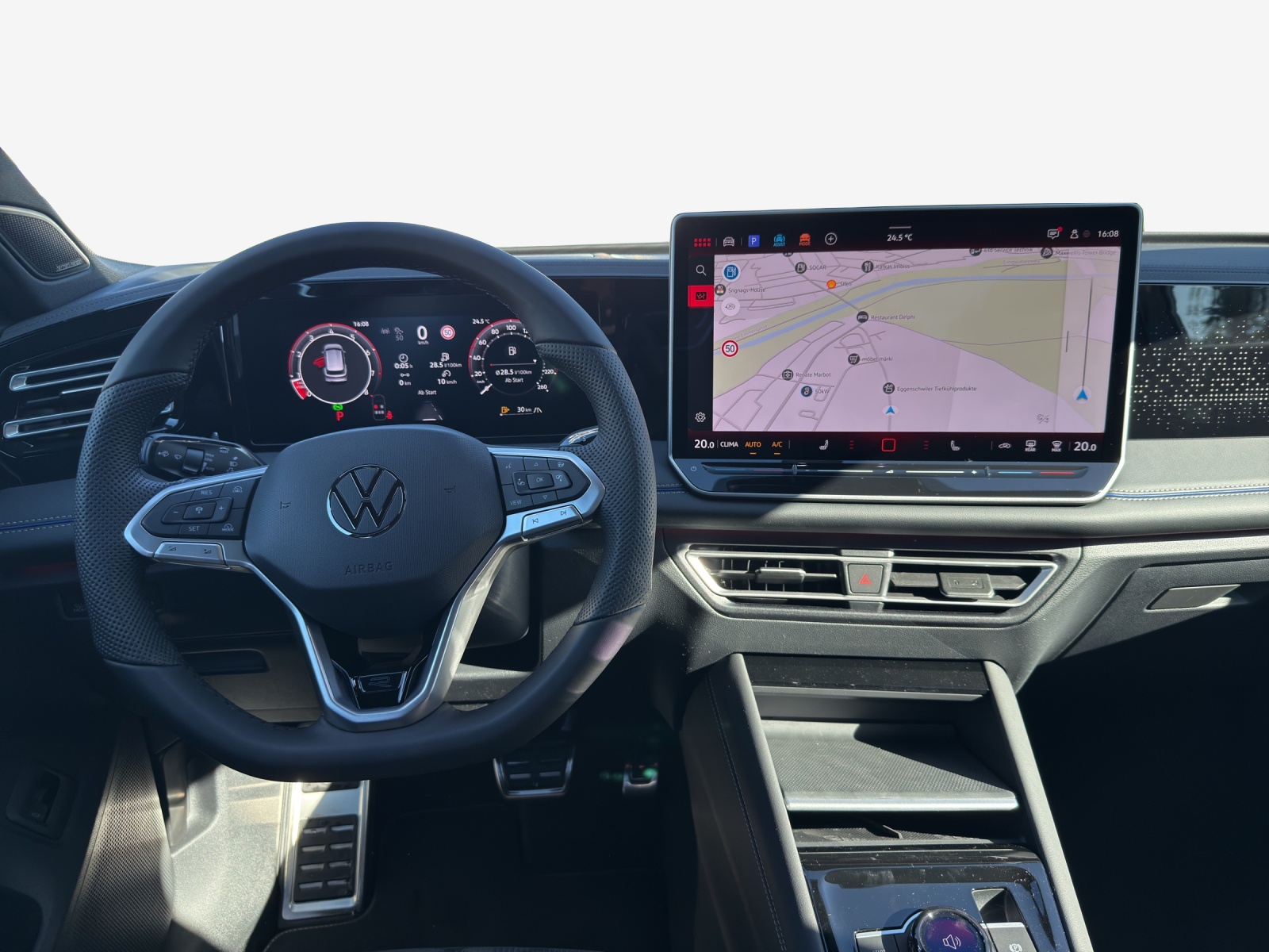 VW Tiguan 2.0 TSI DSG R-Line 4Motion-image-8