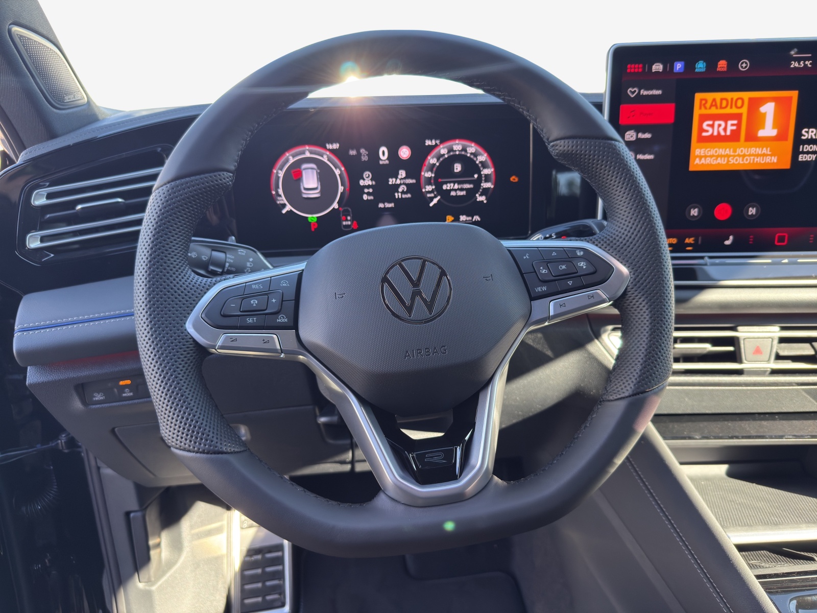 VW Tiguan 2.0 TSI DSG R-Line 4Motion-image-9