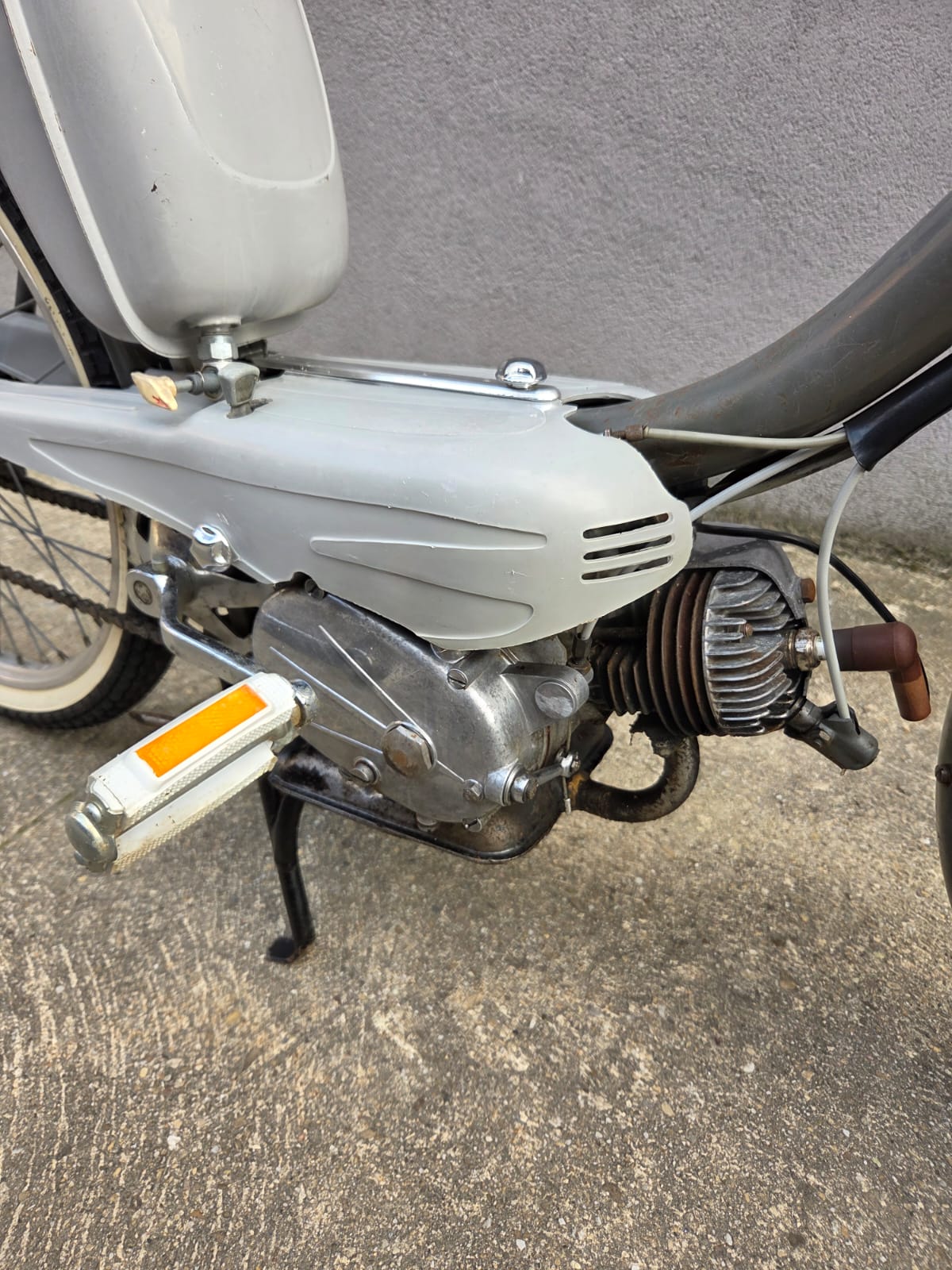 PUCH Velux X30 Oldtimer HG-image-4