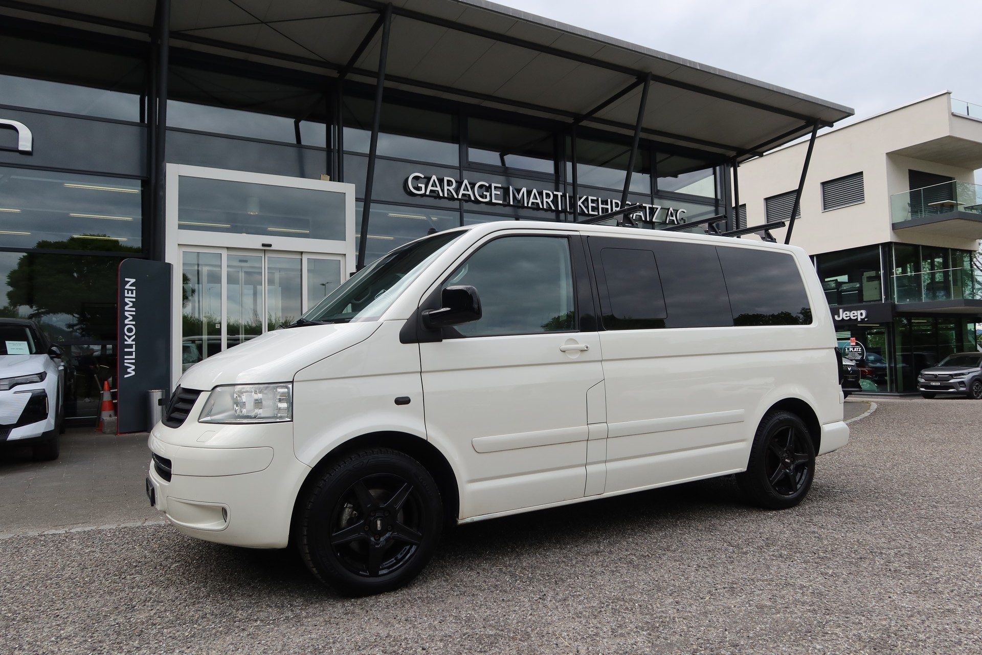 VW Multivan Comf. 2.5TDI 4M-image-1