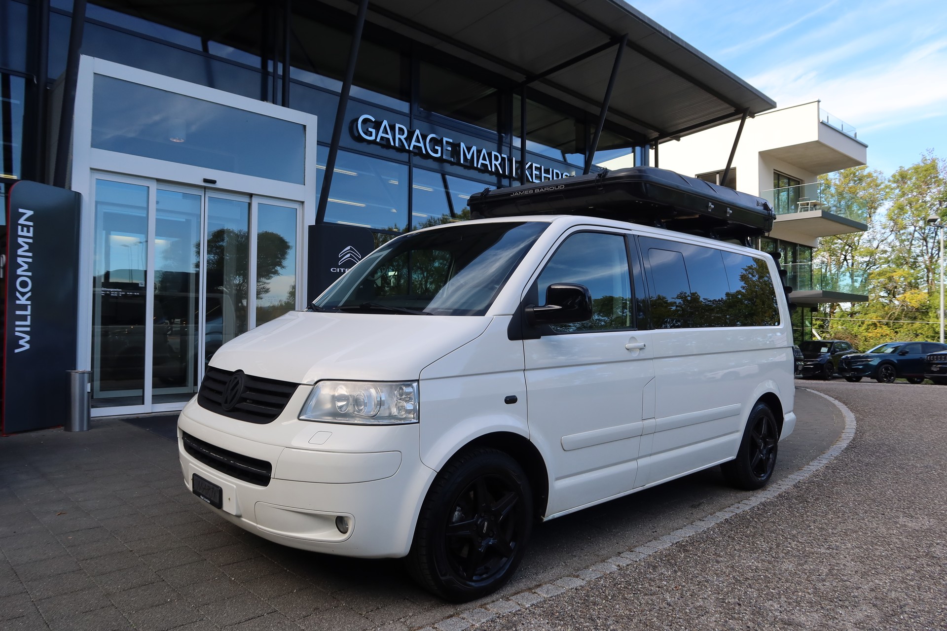 VW Multivan Comf. 2.5TDI 4M-image-1