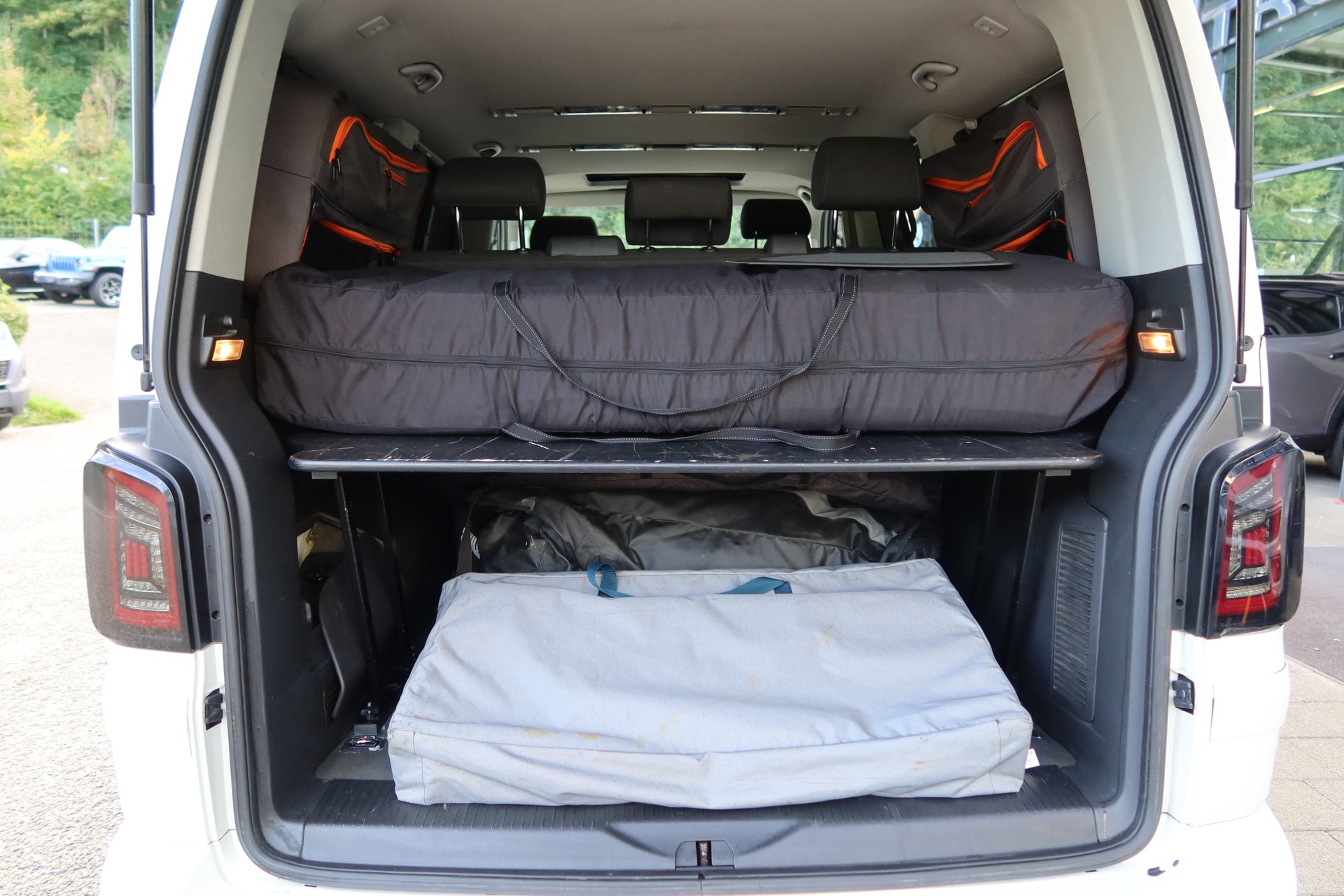VW Multivan Comf. 2.5TDI 4M-image-7