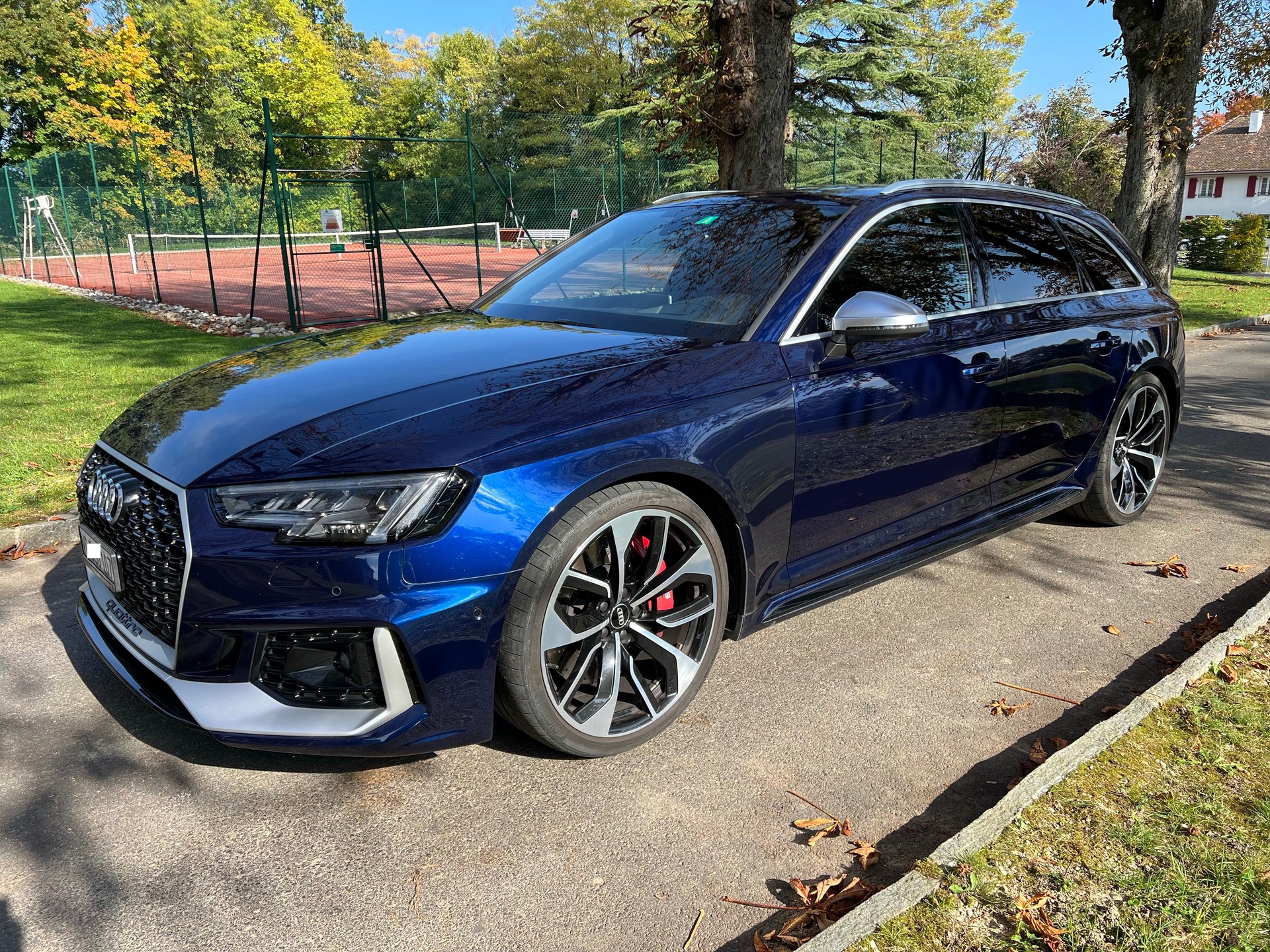 AUDI RS4 Avant 2.9 TFSI quattro tiptronic-image-2