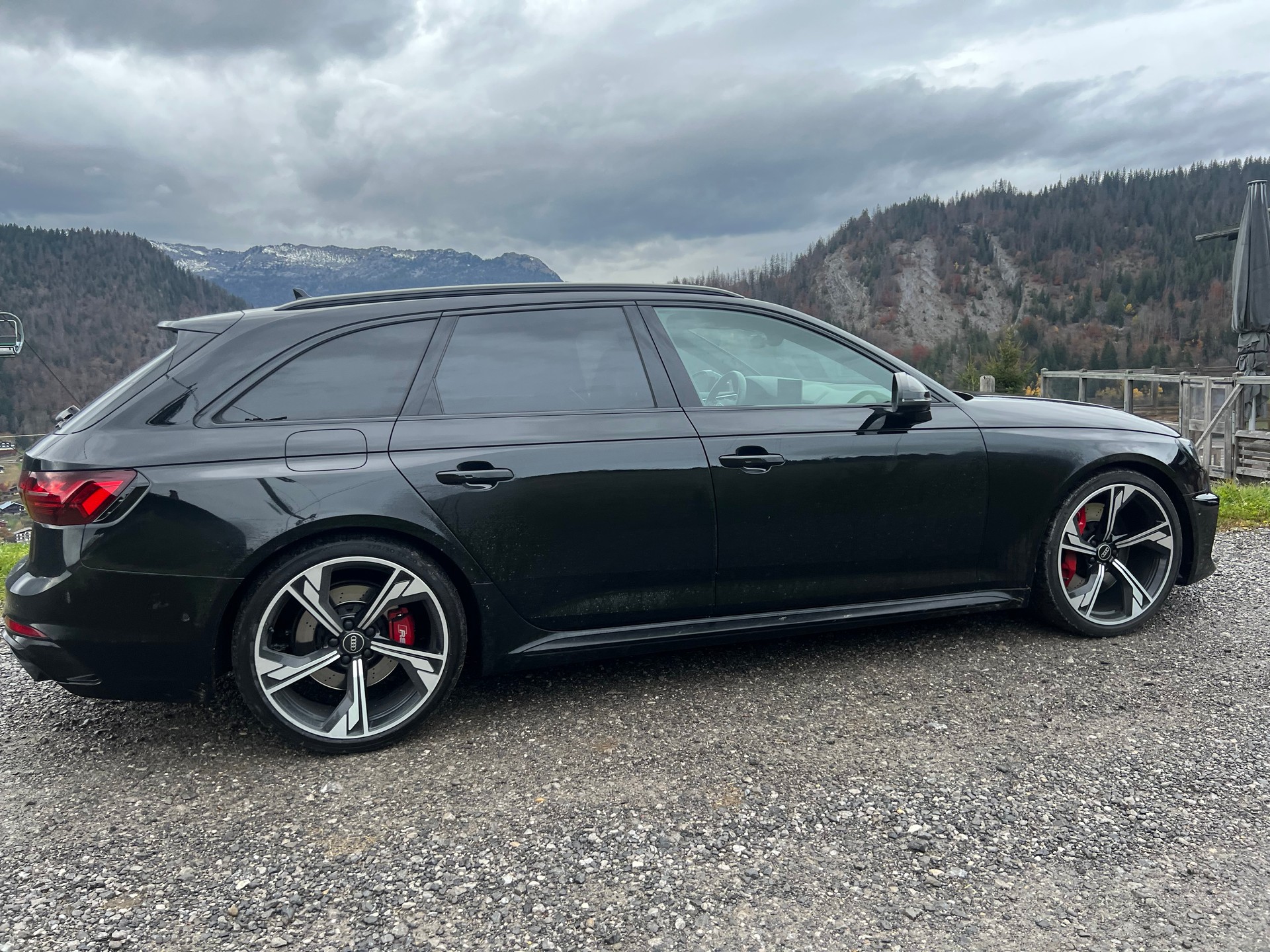 AUDI RS4 Avant 2.9 TFSI quattro tiptronic-image-2