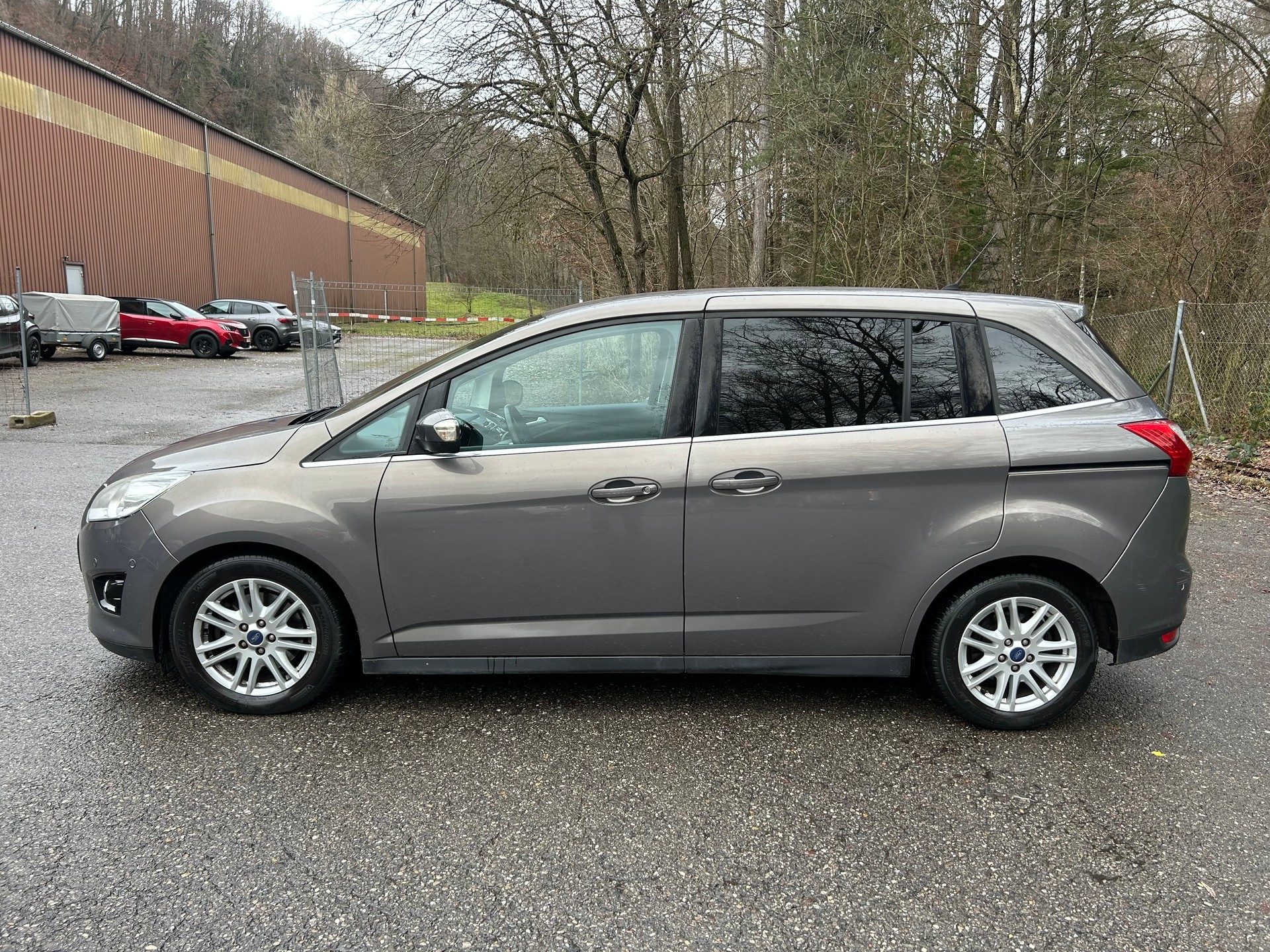 FORD Grand C-Max 1.0 SCTi Carving-image-3