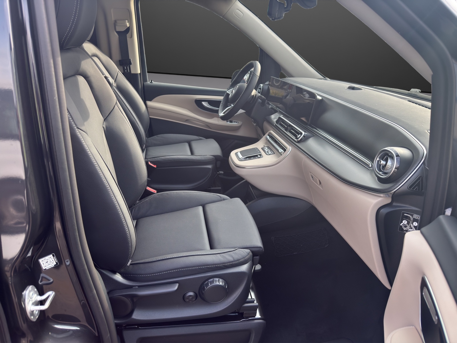 MERCEDES-BENZ Marco Polo 300 d Automat-image-9
