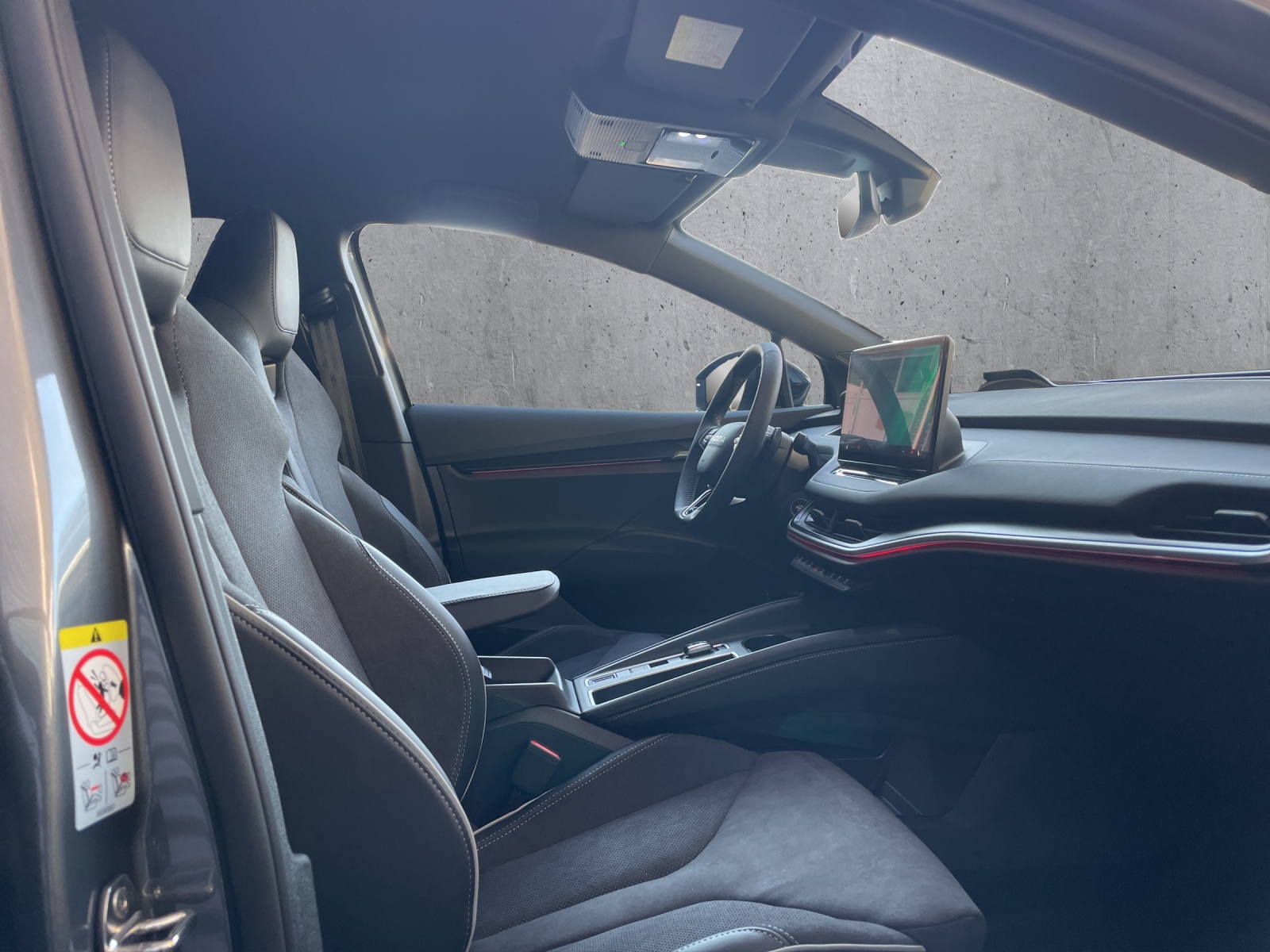 SKODA Elroq 85 Sportline 4x4-image-7