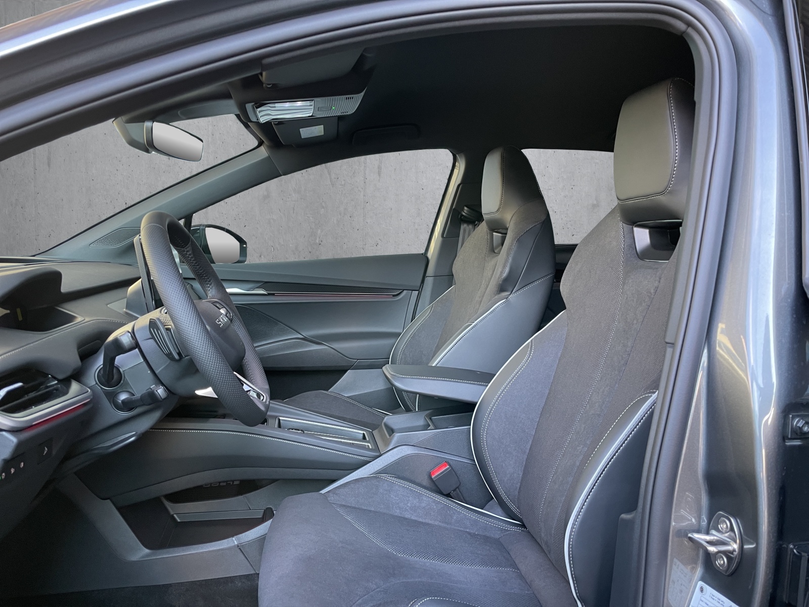 SKODA Elroq 85 Sportline 4x4-image-6