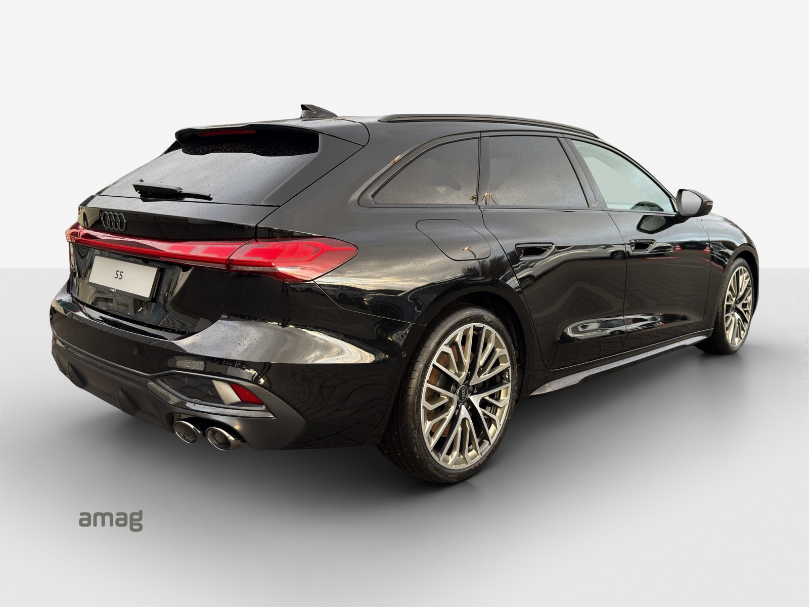 AUDI S5 Avant TFSI quattro S tronic-image-4