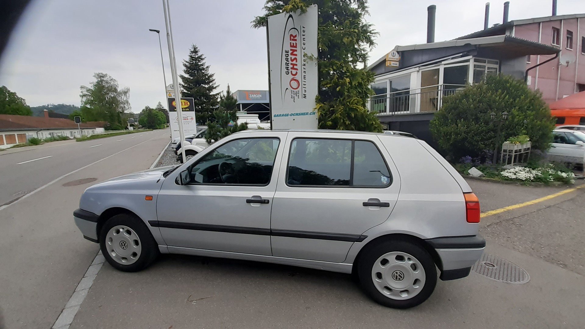 VW Golf 1800 S-Plus (GL)-image-3